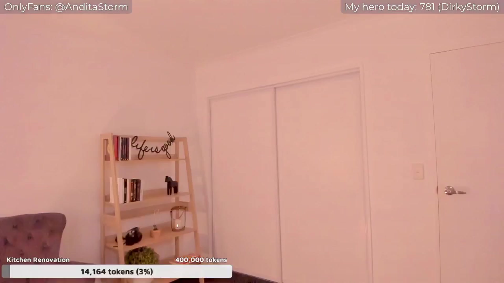 Gallery image thumbnail from AnditaStorm's myfreecams stream on, 07/07/2024, 03:32 image 10 of 20