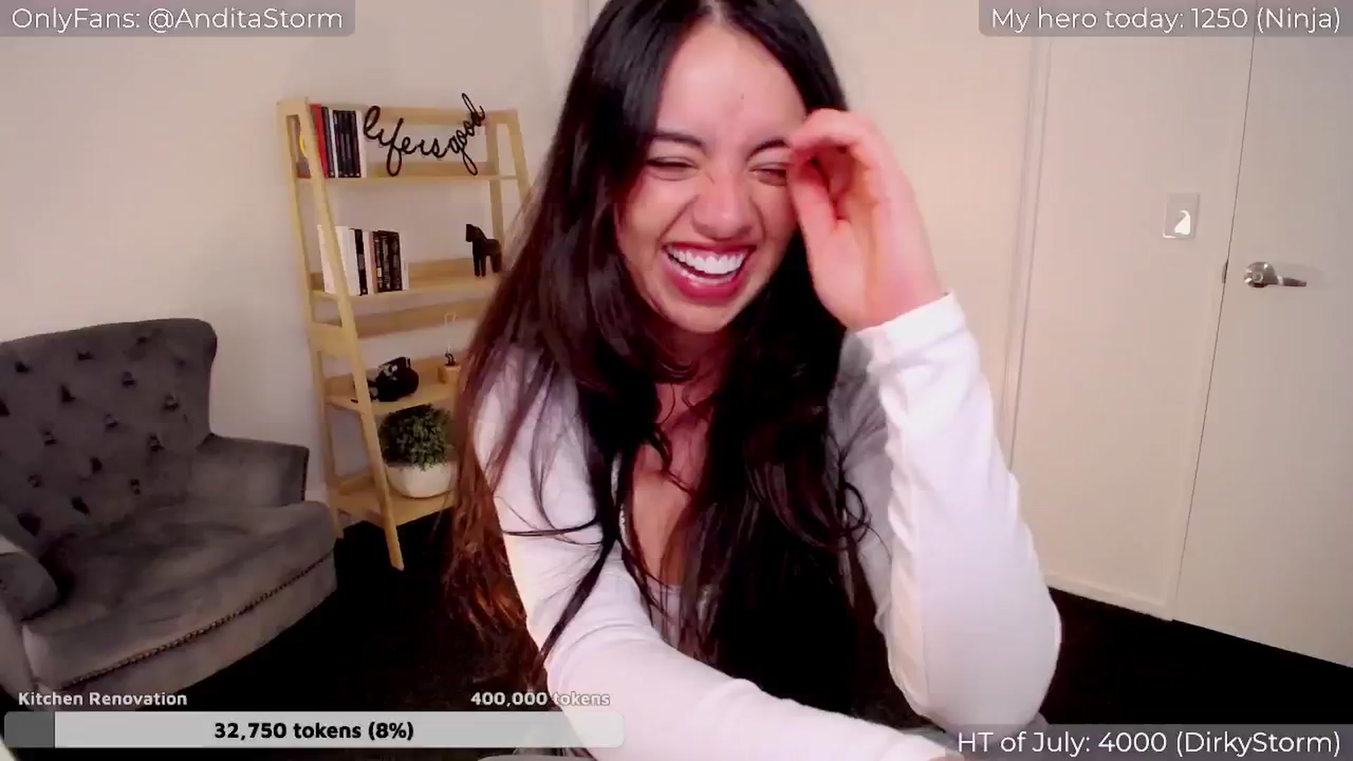 Gallery image thumbnail from AnditaStorm's myfreecams stream on, 07/13/2024, 06:40 image 12 of 20