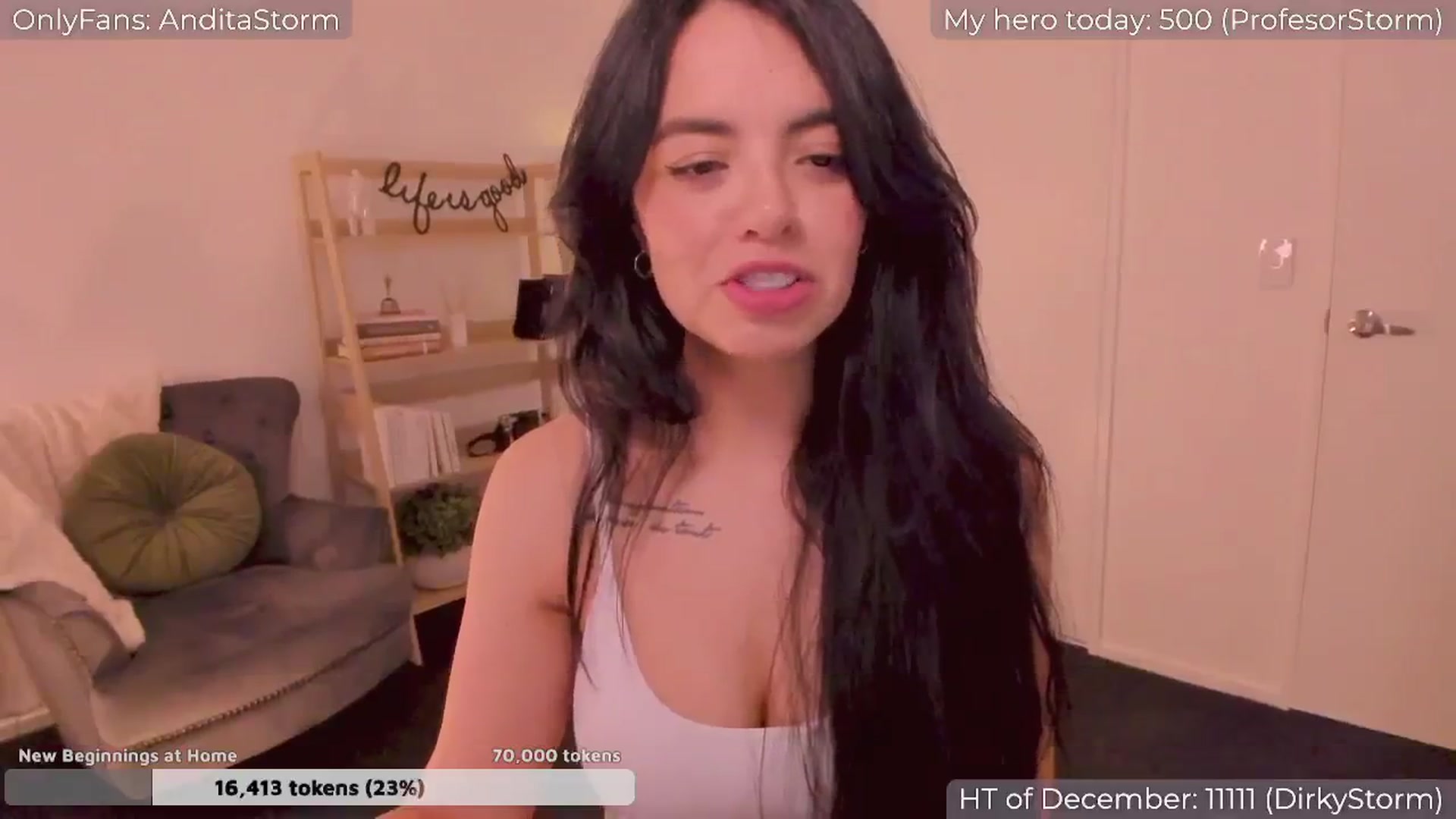 Gallery image thumbnail from AnditaStorm's myfreecams stream on, 12/11/2024, 04:38 image 19 of 20