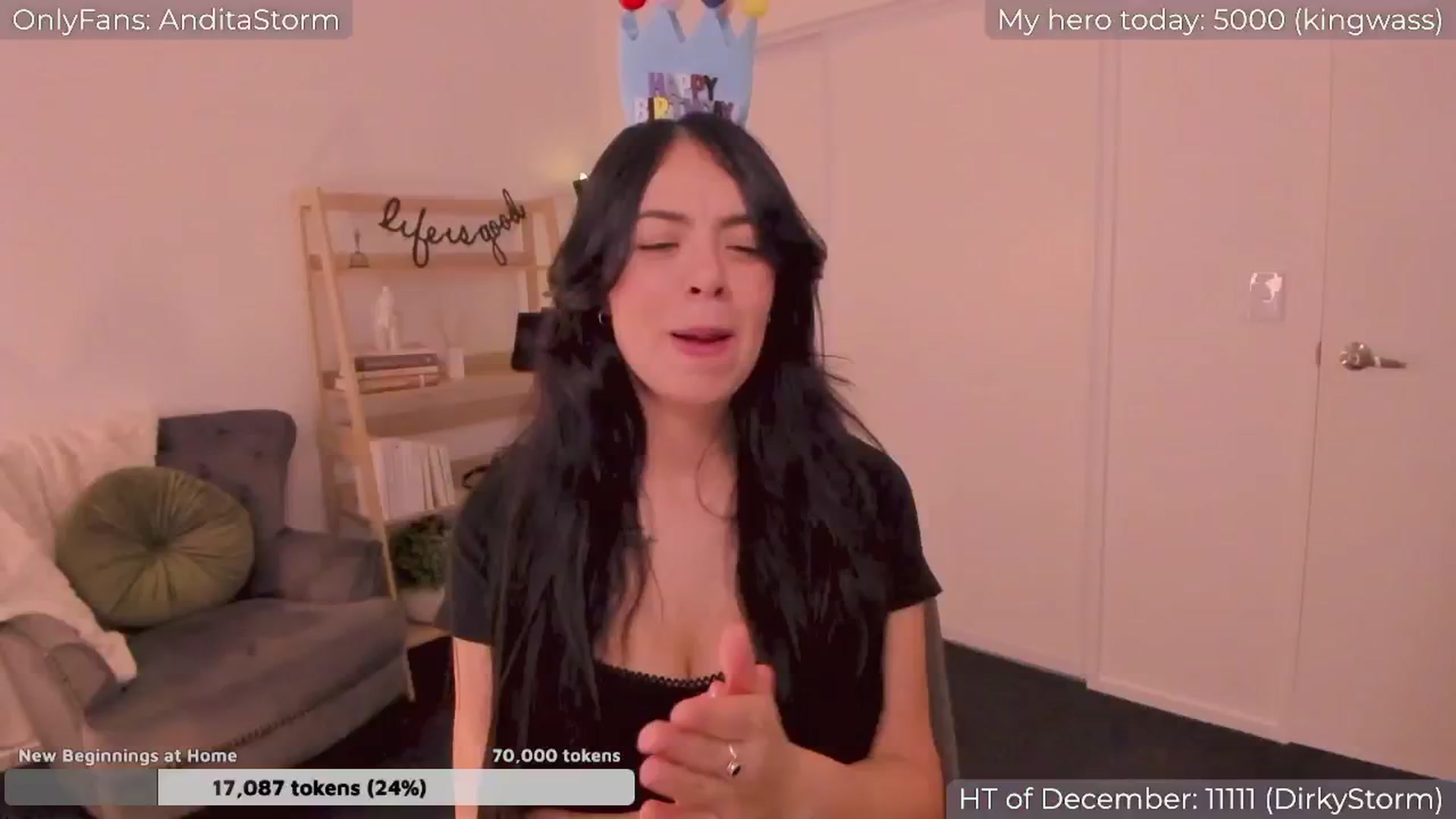 Gallery image thumbnail from AnditaStorm's myfreecams stream on, 12/12/2024, 24:09 image 15 of 20