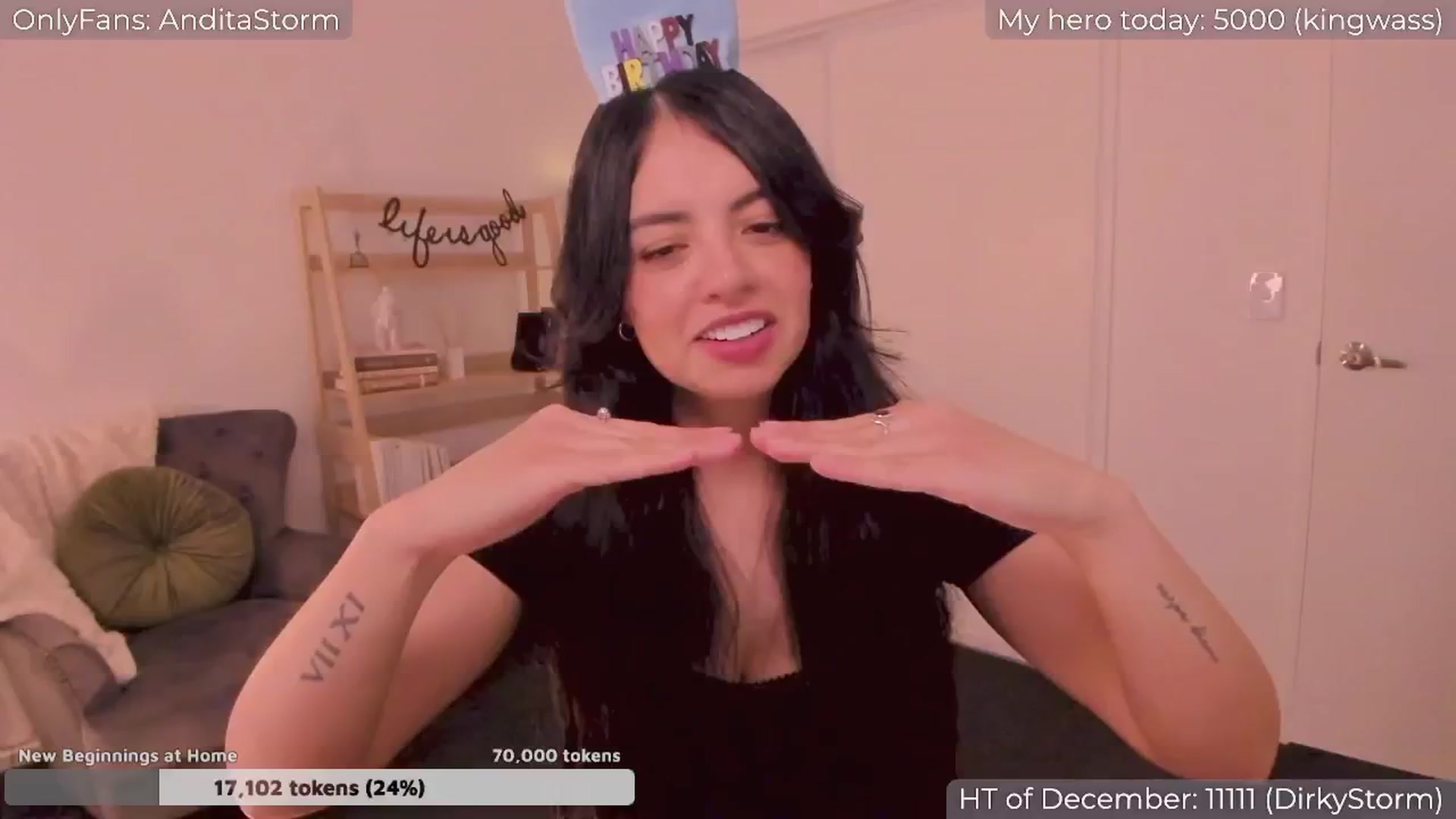 Gallery image thumbnail from AnditaStorm's myfreecams stream on, 12/12/2024, 24:09 image 17 of 20