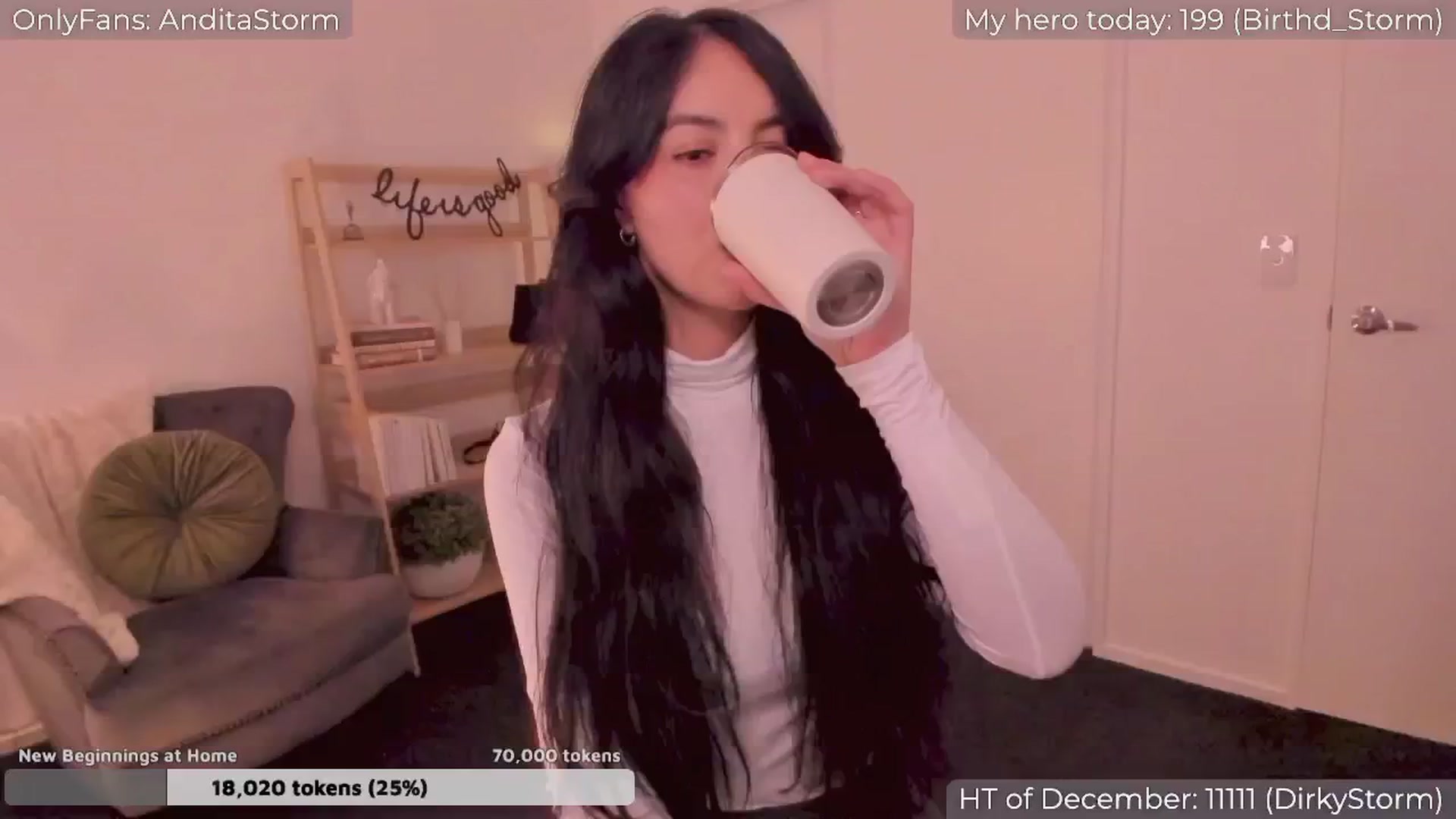 Gallery image thumbnail from AnditaStorm's myfreecams stream on, 12/13/2024, 24:04 image 11 of 20