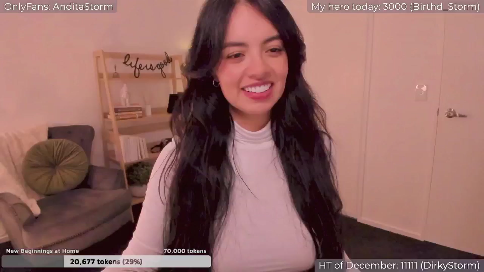 Gallery image thumbnail from AnditaStorm's myfreecams stream on, 12/13/2024, 03:36 image 10 of 20