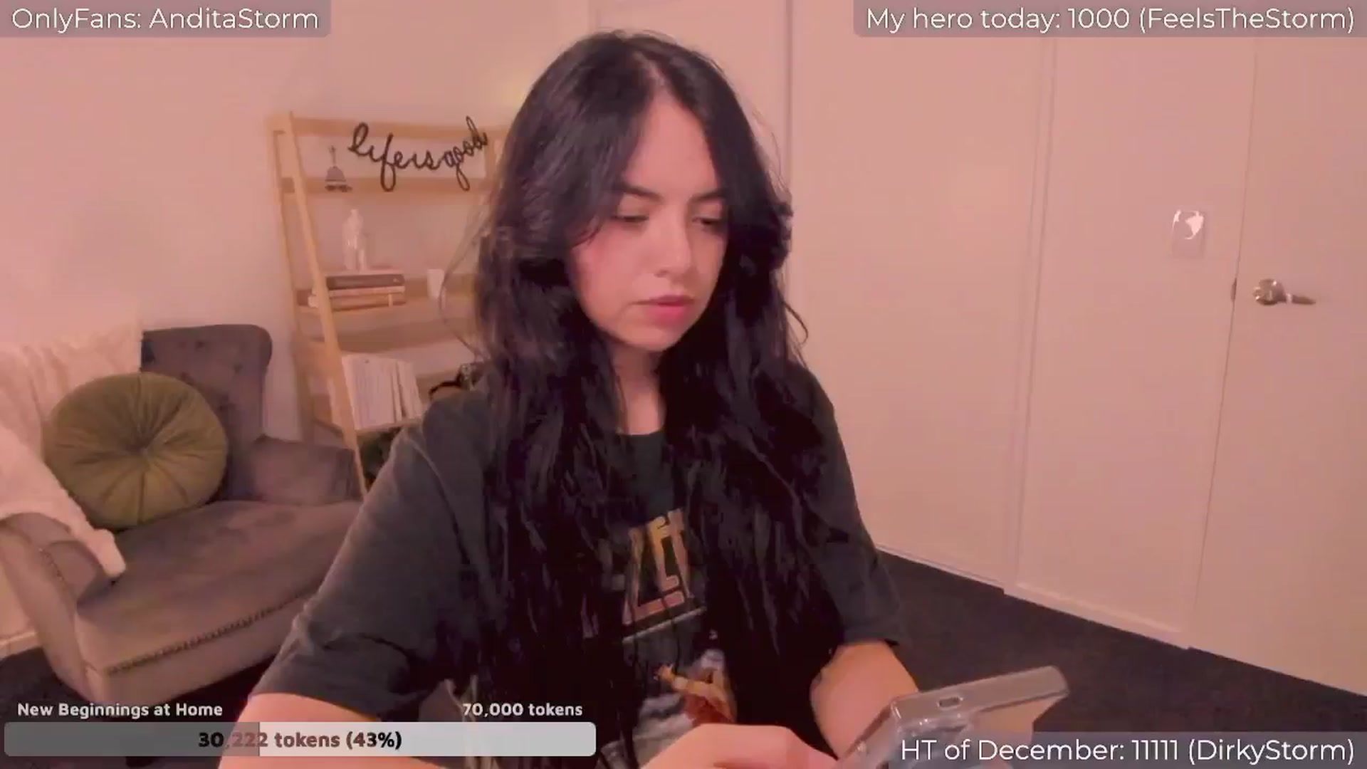 Gallery image thumbnail from AnditaStorm's myfreecams stream on, 12/16/2024, 02:52 image 14 of 20