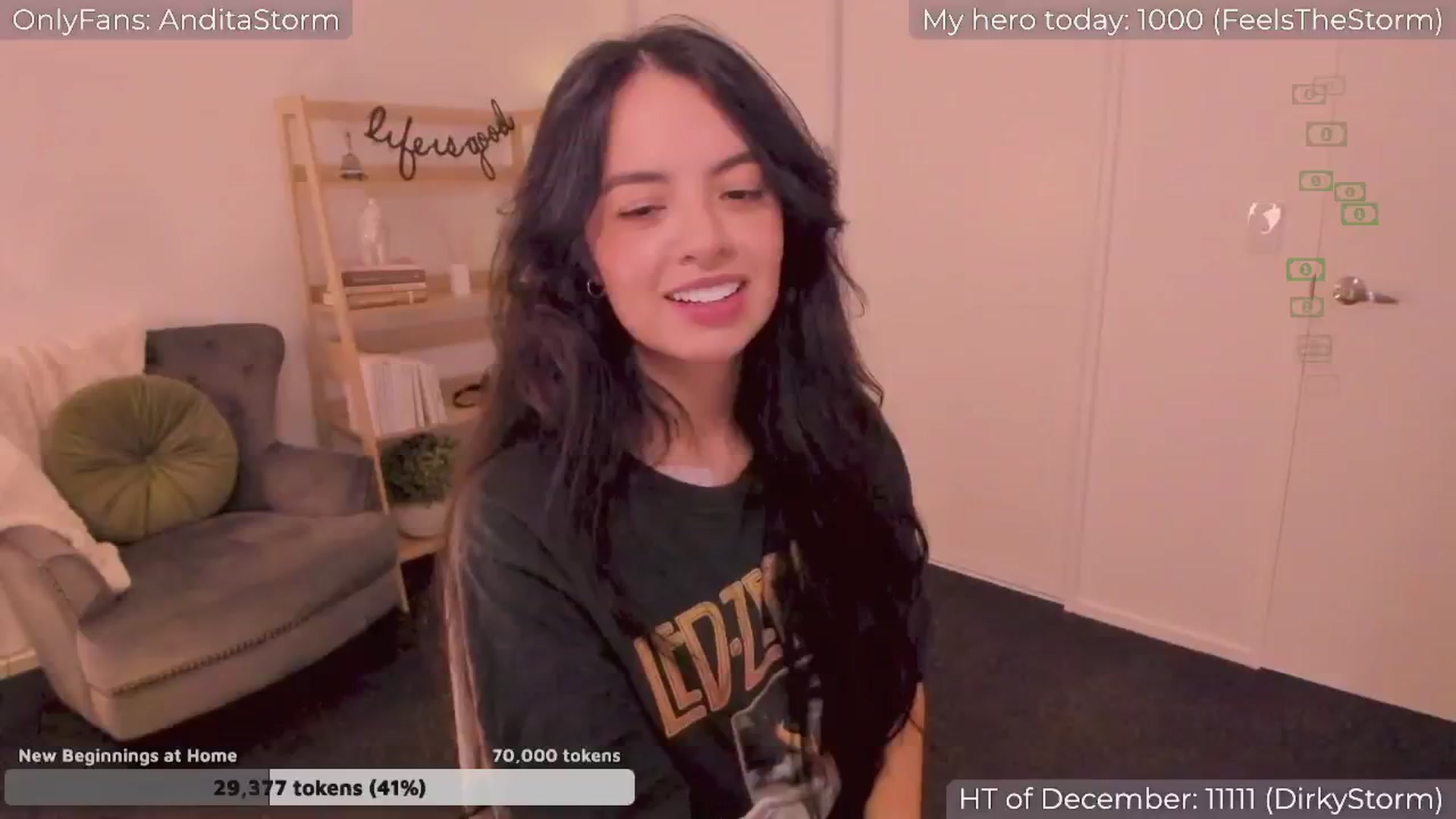Gallery image thumbnail from AnditaStorm's myfreecams stream on, 12/16/2024, 02:52 image 8 of 20