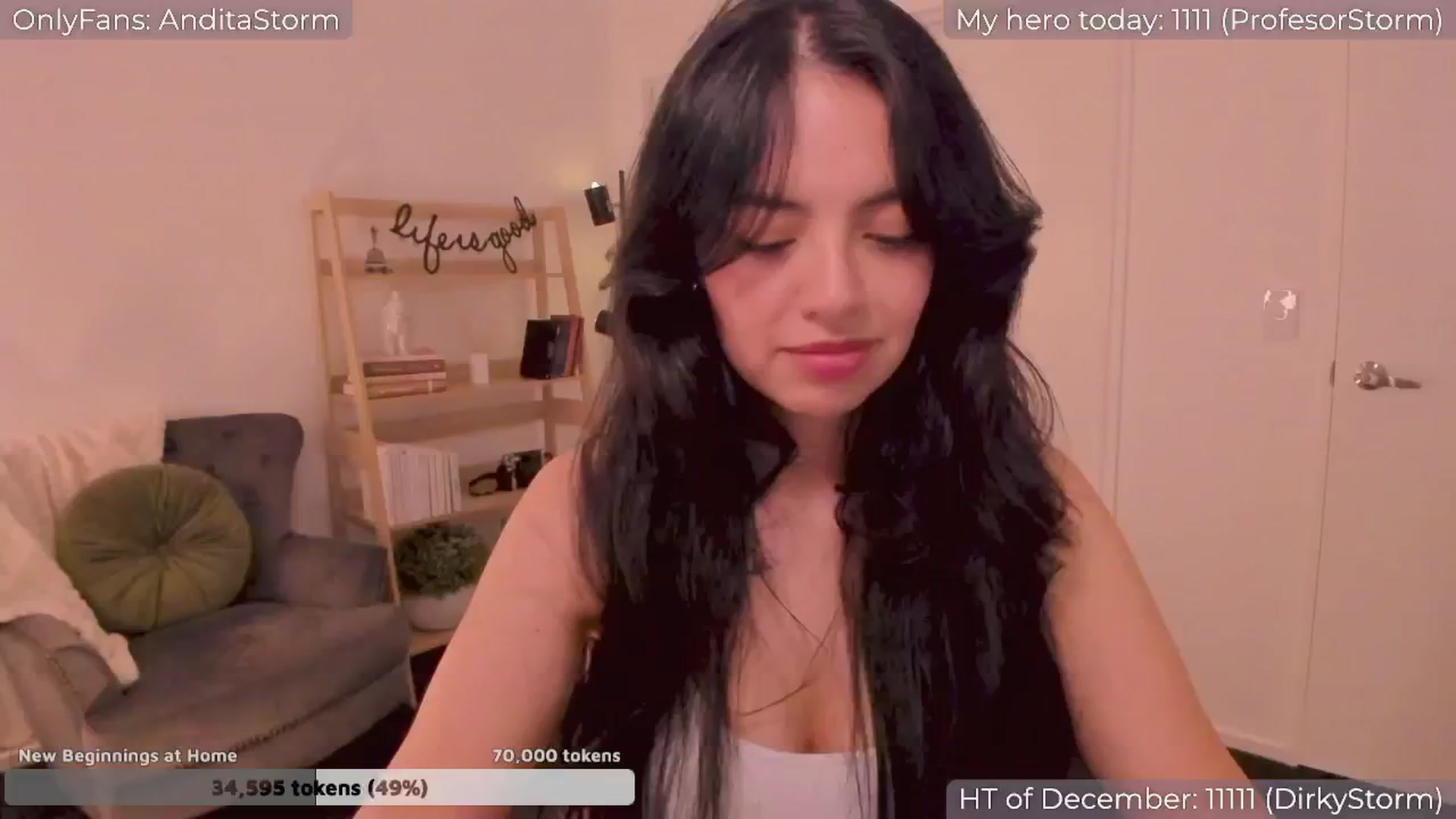 Gallery image thumbnail from AnditaStorm's myfreecams stream on, 12/22/2024, 04:21 image 11 of 20