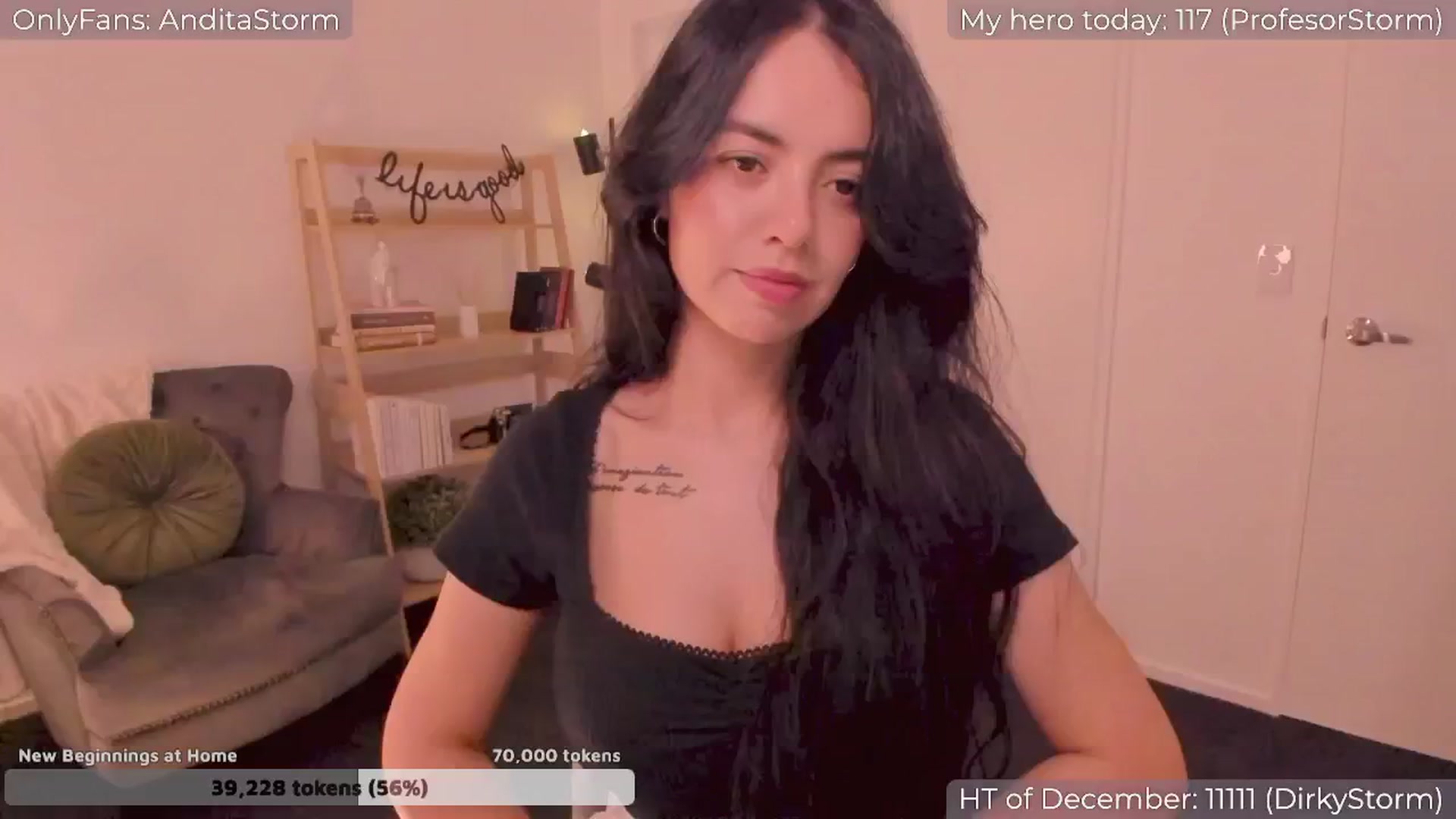 Gallery image thumbnail from AnditaStorm's myfreecams stream on, 12/23/2024, 01:43 image 10 of 20