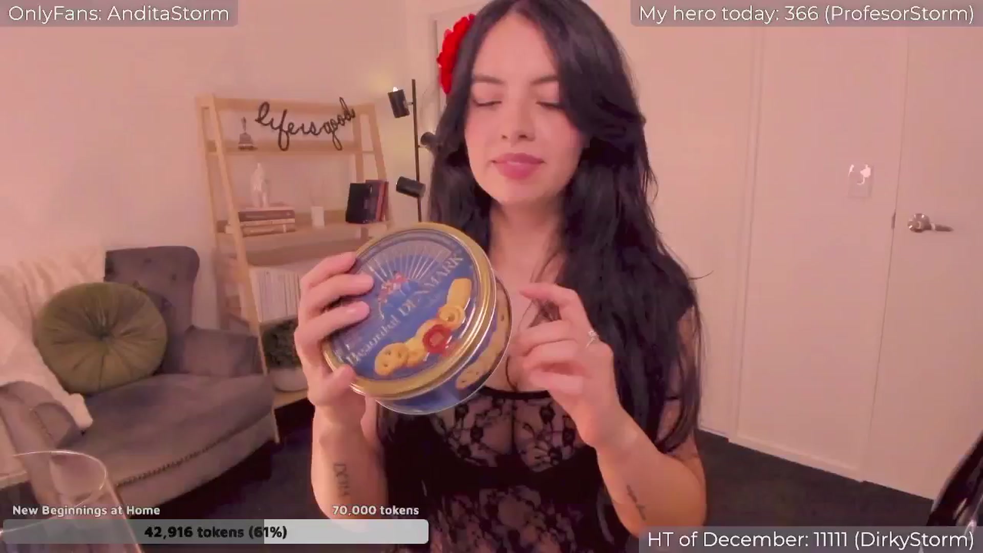 Gallery image thumbnail from AnditaStorm's myfreecams stream on, 12/24/2024, 01:35 image 20 of 20