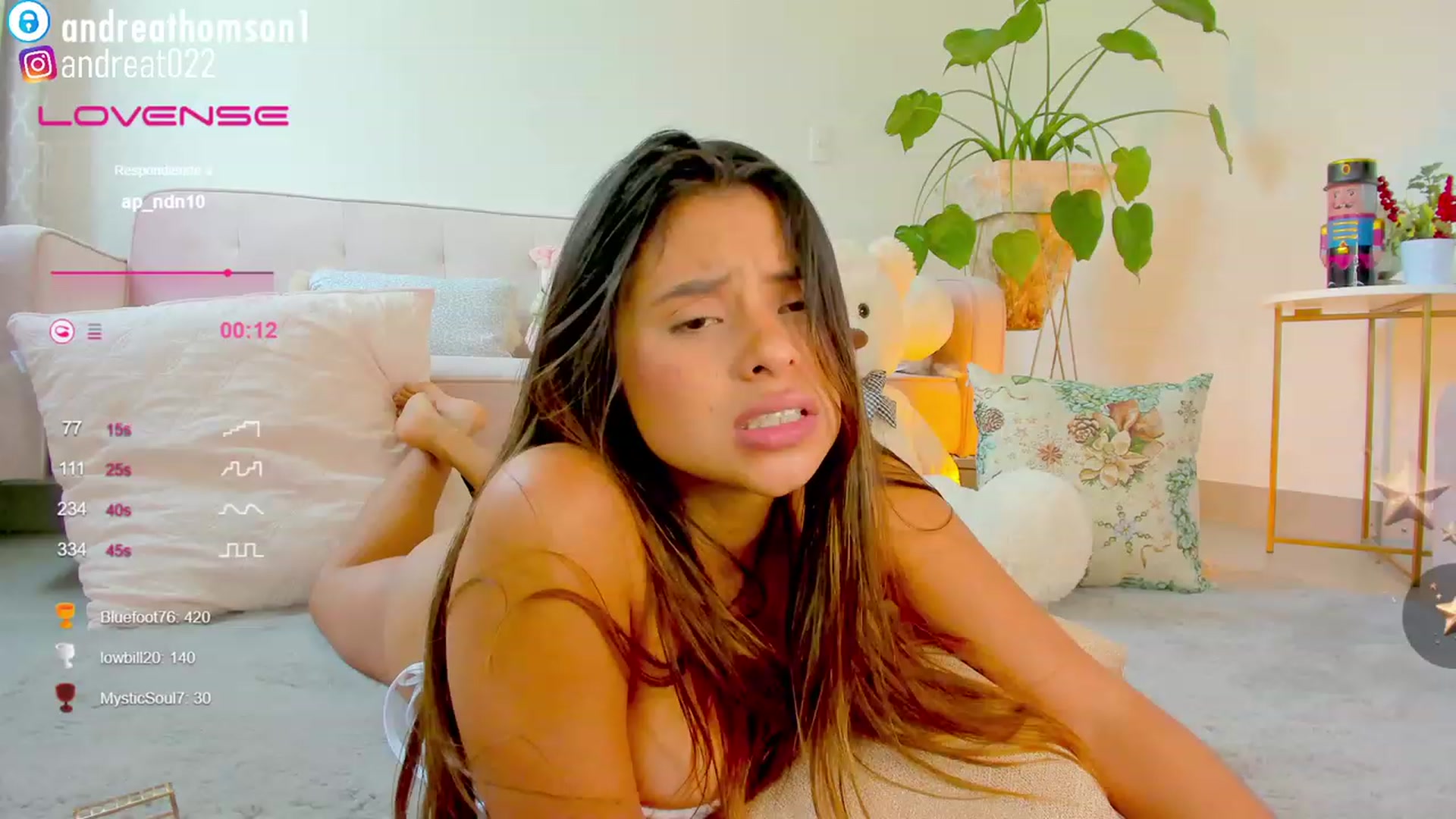 Gallery image thumbnail from AndreaThomson's myfreecams stream on, 03/20/2023, 19:19 image 2 of 20
