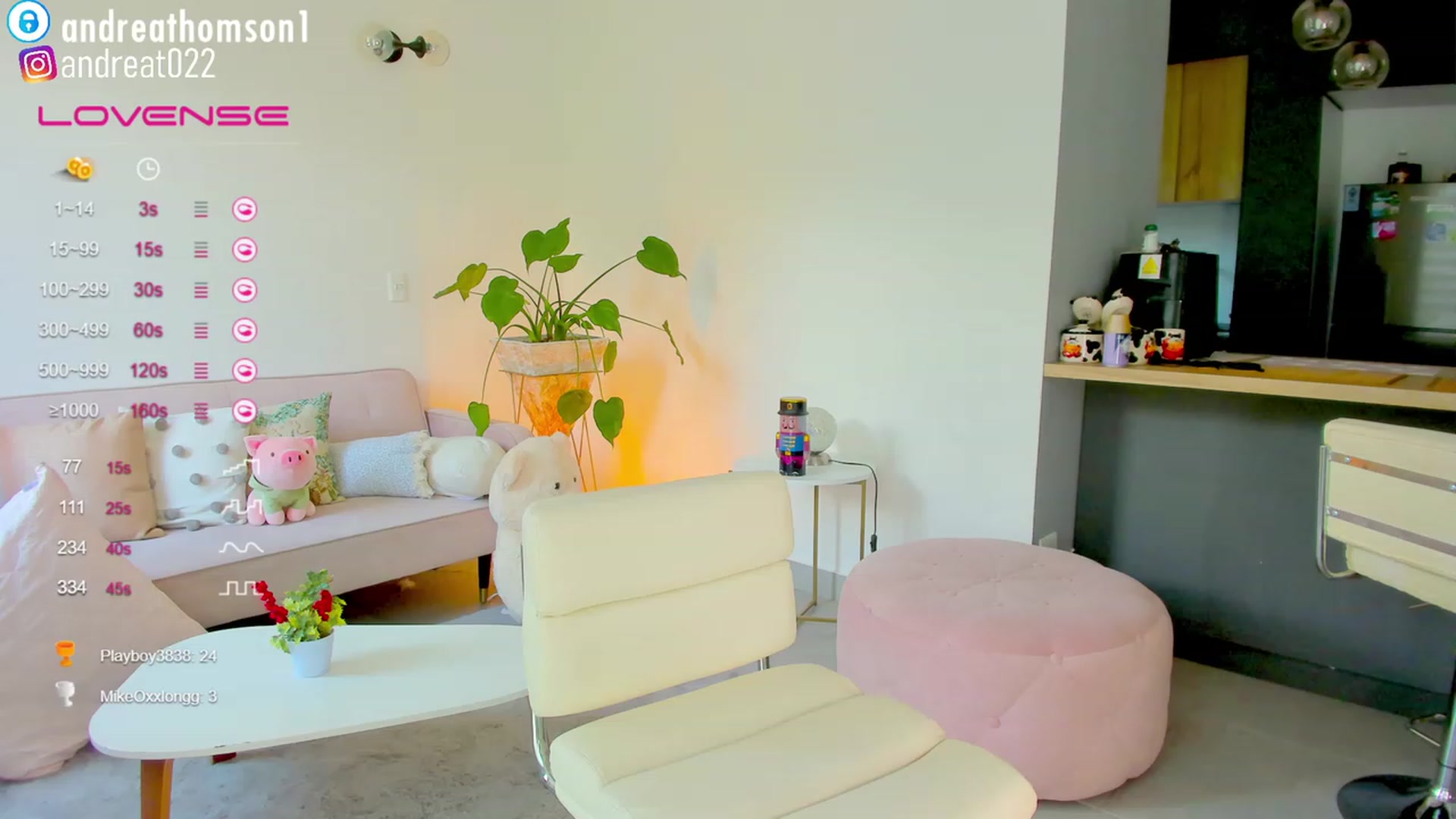 Gallery image thumbnail from AndreaThomson's myfreecams stream on, 04/09/2023, 16:49 image 8 of 20