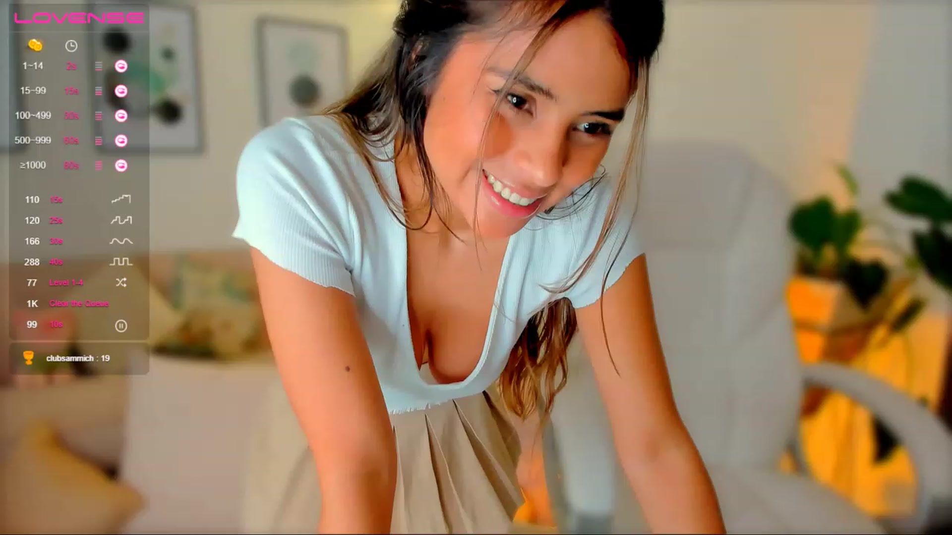 Gallery image thumbnail from AndreaThomson's myfreecams stream on, 07/11/2023, 15:41 image 6 of 20