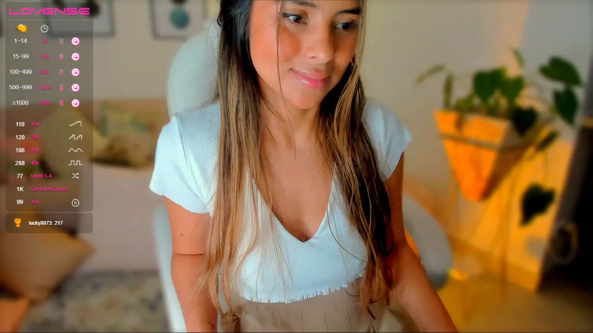 Gallery image thumbnail from AndreaThomson's myfreecams stream on, 07/11/2023, 16:20 image 9 of 20