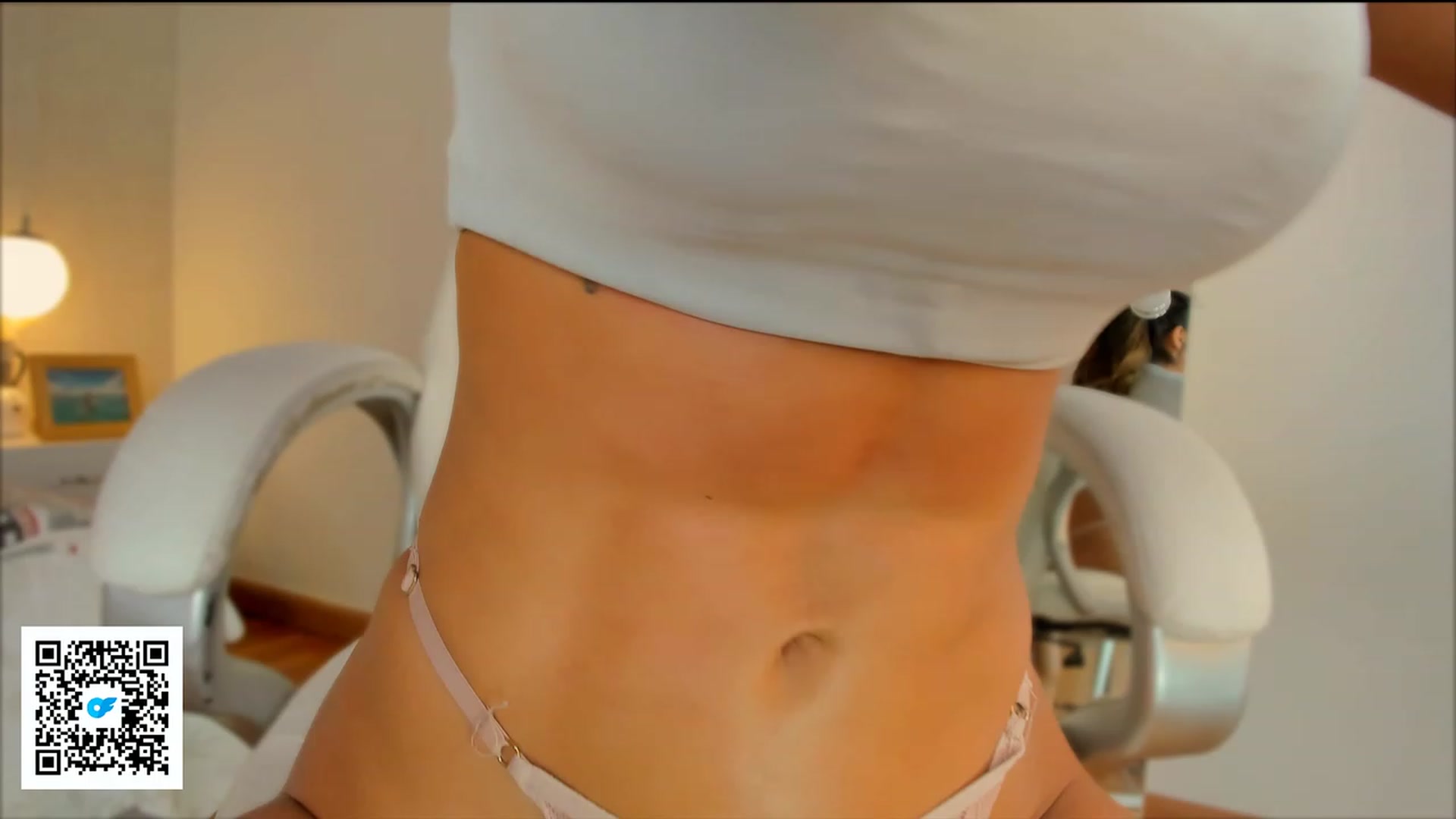 Gallery image thumbnail from AndreaThomson's myfreecams stream on, 01/06/2024, 20:39 image 10 of 20