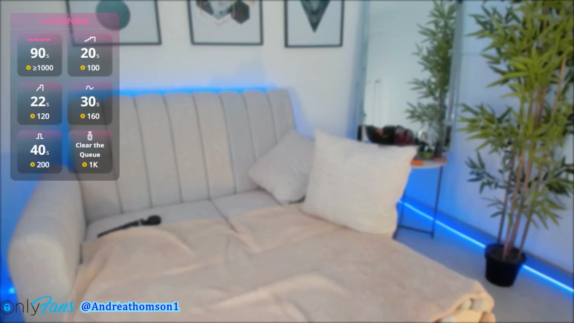 Gallery image thumbnail from AndreaThomson's myfreecams stream on, 09/22/2024, 17:58 image 8 of 20