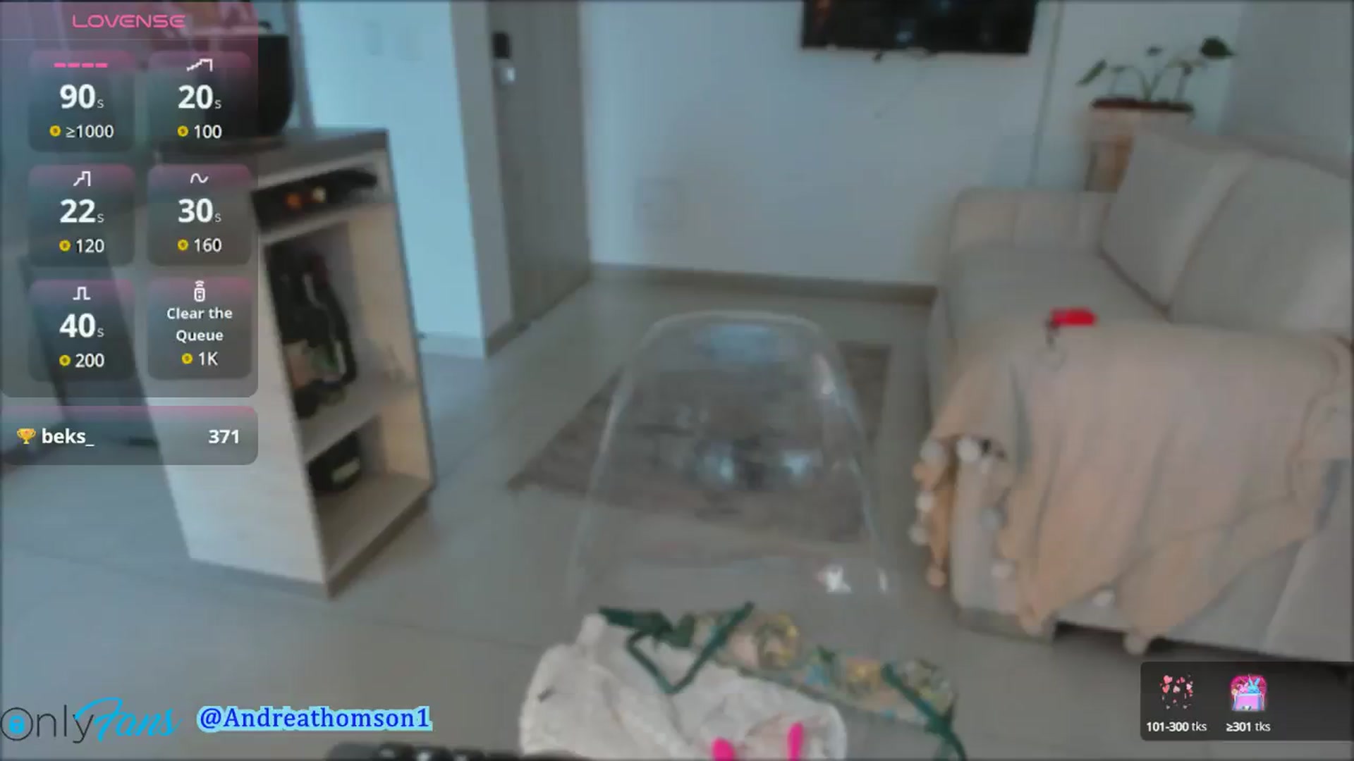 Gallery image thumbnail from AndreaThomson's myfreecams stream on, 11/01/2024, 16:00 image 12 of 20