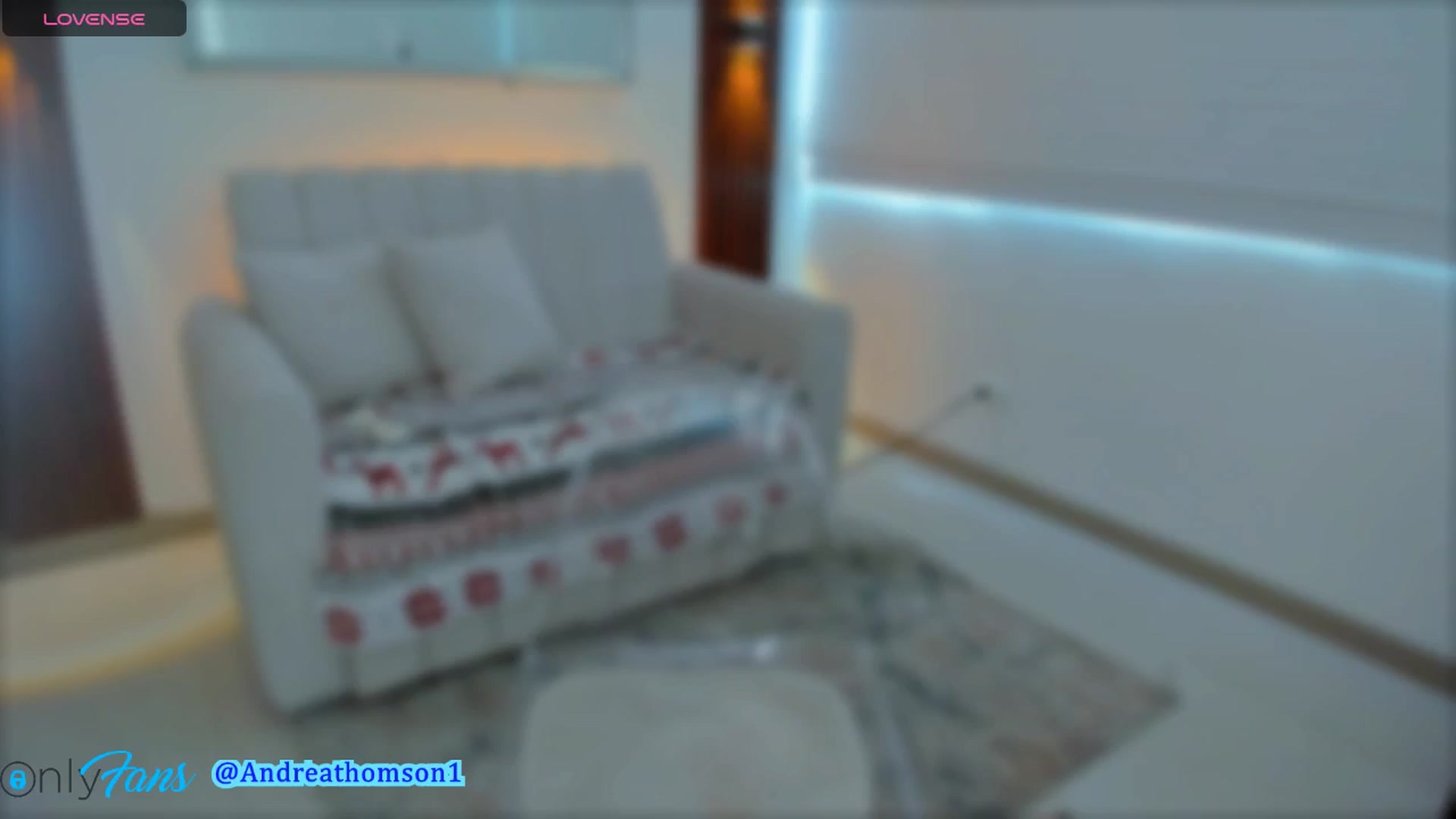 Gallery image thumbnail from AndreaThomson's myfreecams stream on, 11/13/2024, 16:03 image 18 of 20