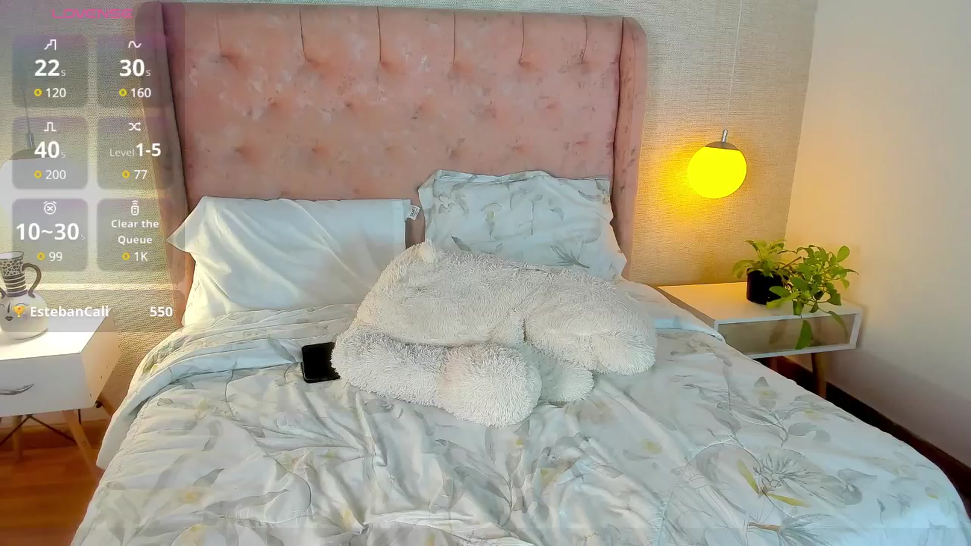 Gallery image thumbnail from AndreaThomson's myfreecams stream on, 04/20/2025, 18:14 image 6 of 20