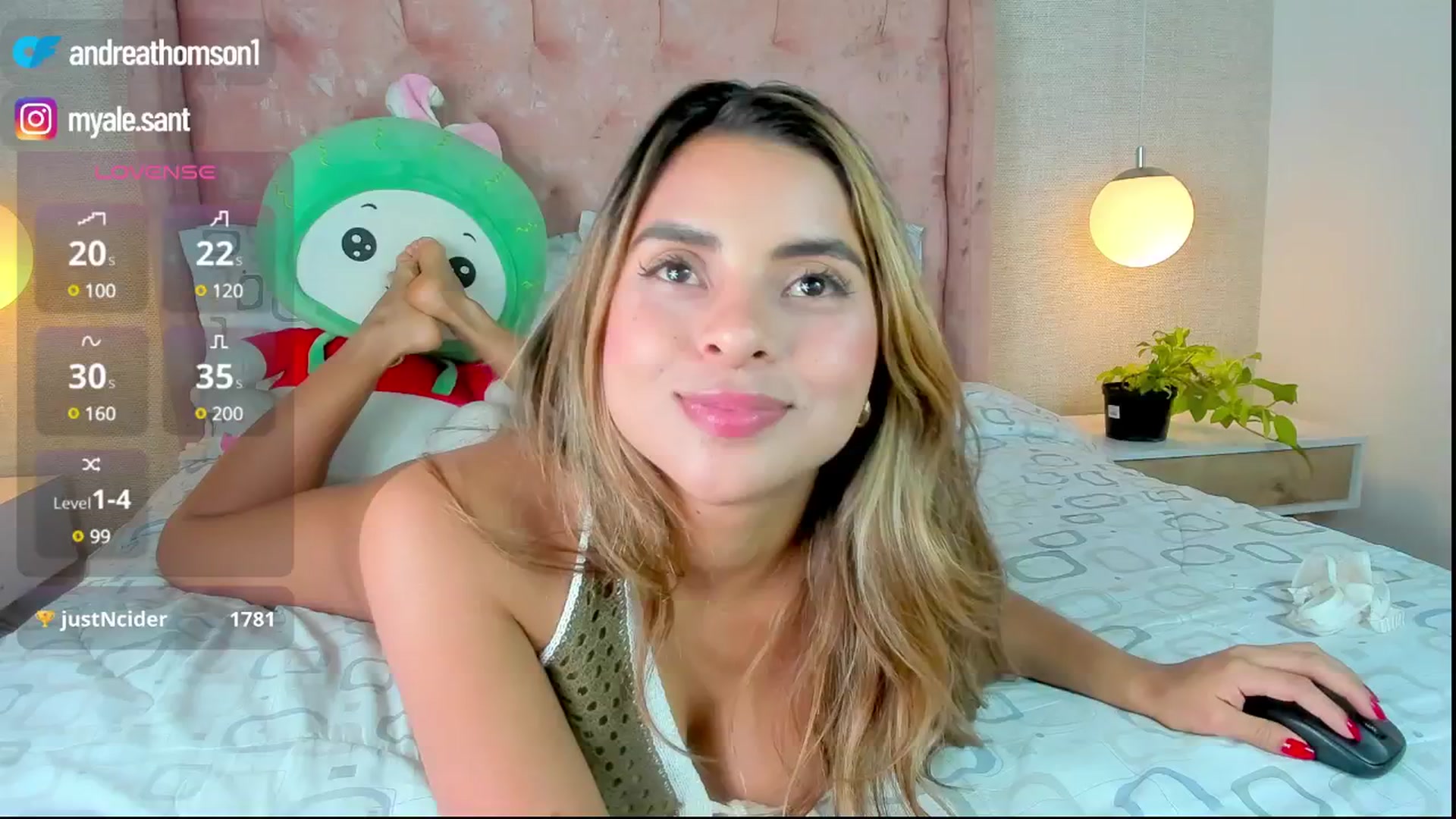 Gallery image thumbnail from AndreaThomson's myfreecams stream on, 07/05/2025, 01:21 image 2 of 20