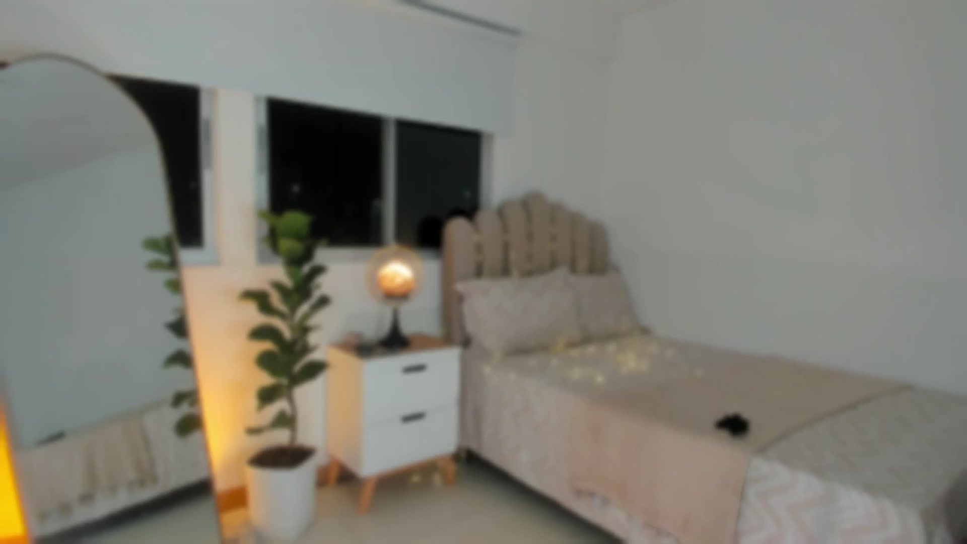 Gallery image thumbnail from AndreaThomson's myfreecams stream on, 07/27/2025, 02:46 image 5 of 20
