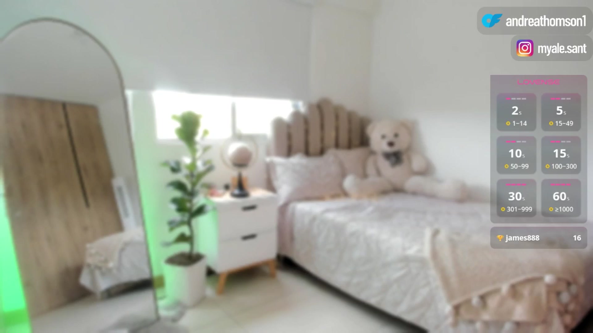 Gallery image thumbnail from AndreaThomson's myfreecams stream on, 08/09/2025, 20:08 image 6 of 20