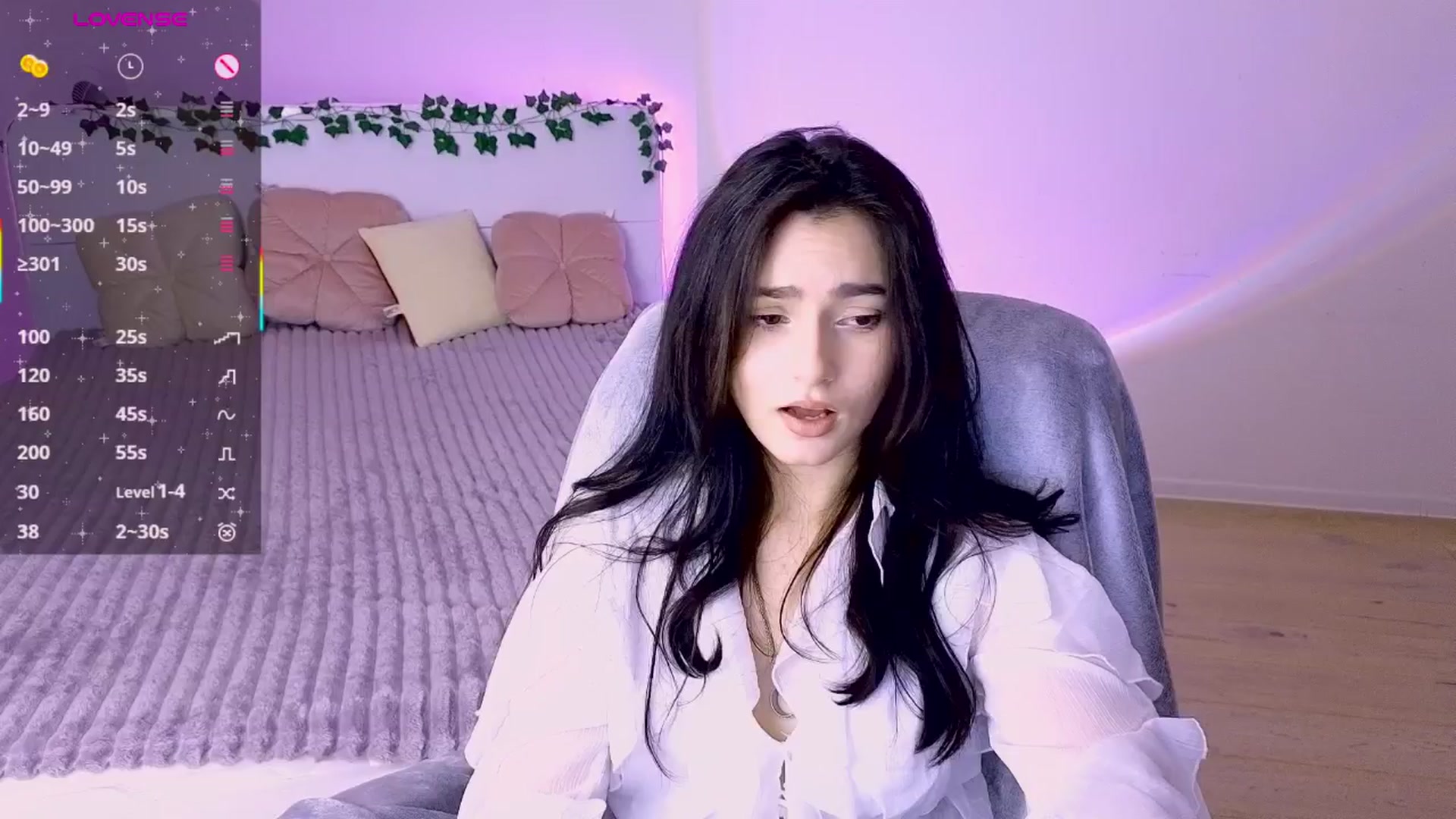 Gallery image thumbnail from Andres_s's myfreecams stream on, 12/25/2025, 24:01 image 14 of 20