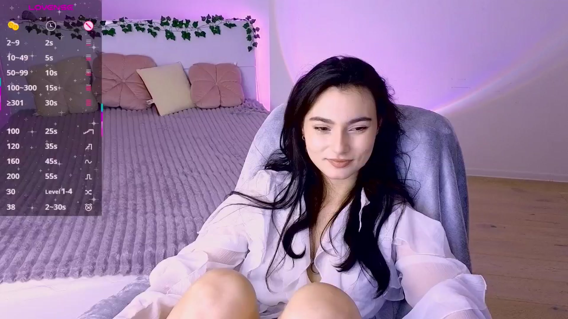 Gallery image thumbnail from Andres_s's myfreecams stream on, 12/25/2025, 24:01 image 16 of 20