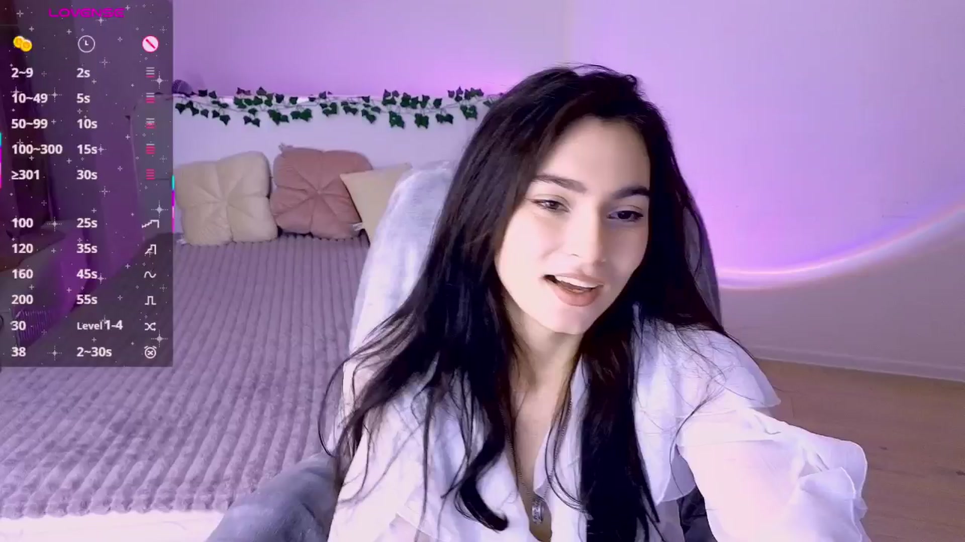 Gallery image thumbnail from Andres_s's myfreecams stream on, 12/25/2025, 24:01 image 8 of 20