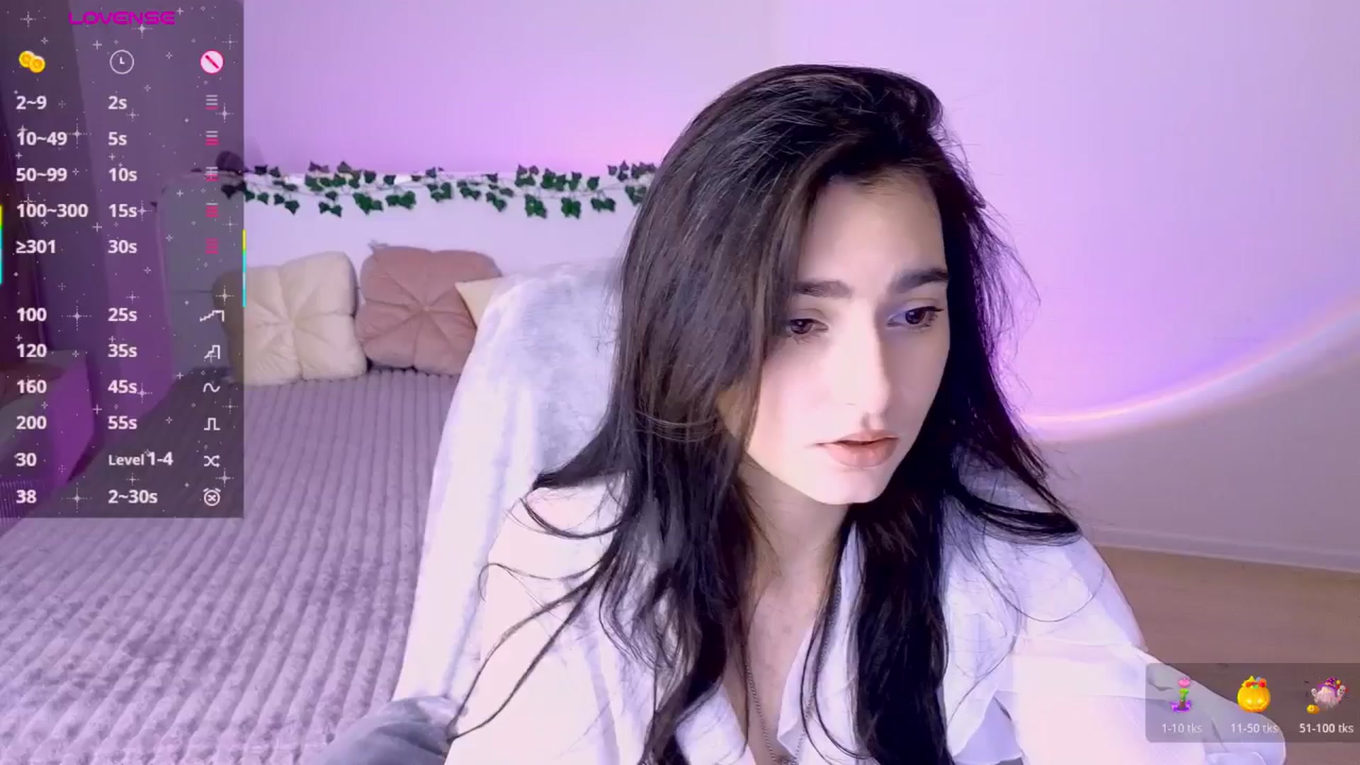 Gallery image thumbnail from Andres_s's myfreecams stream on, 12/25/2025, 24:01 image 9 of 20