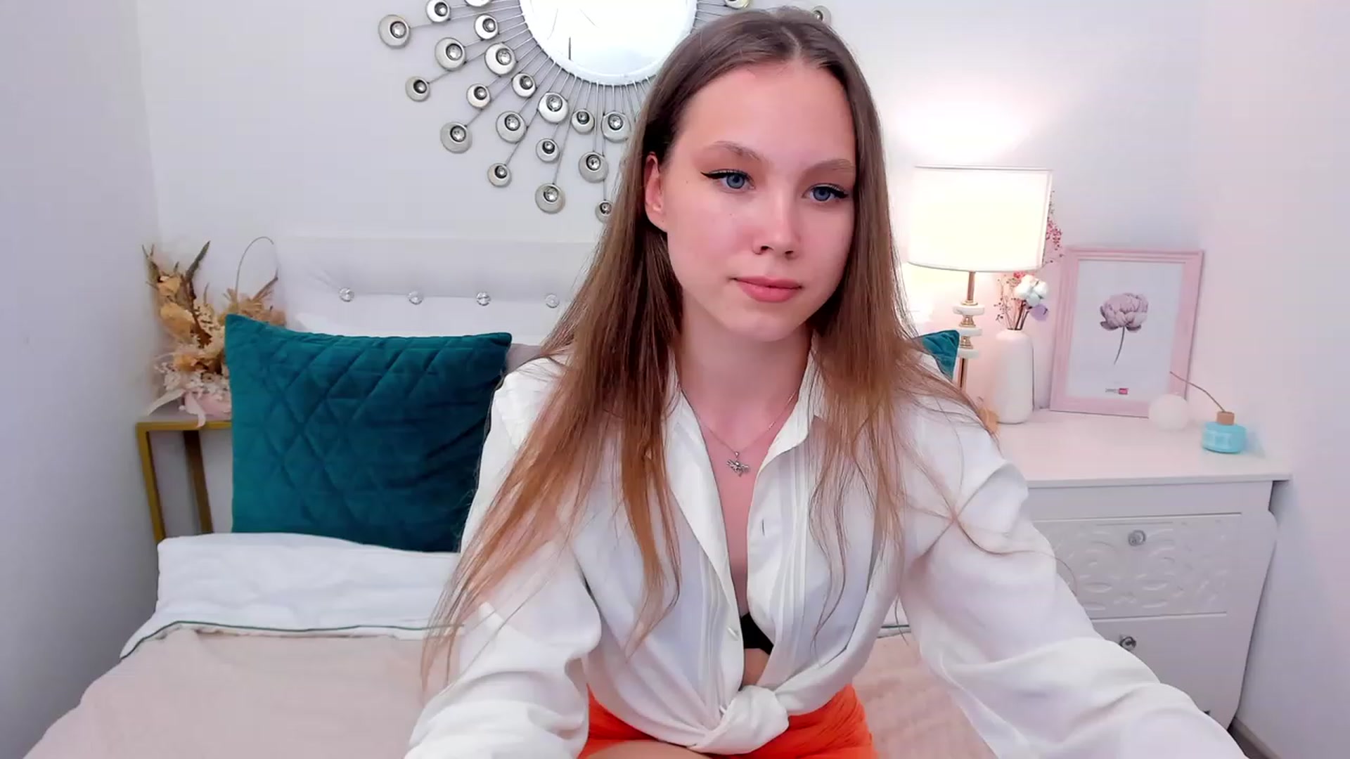 Gallery image thumbnail from AndriMoon's myfreecams stream on, 08/24/2023, 13:20 image 10 of 20