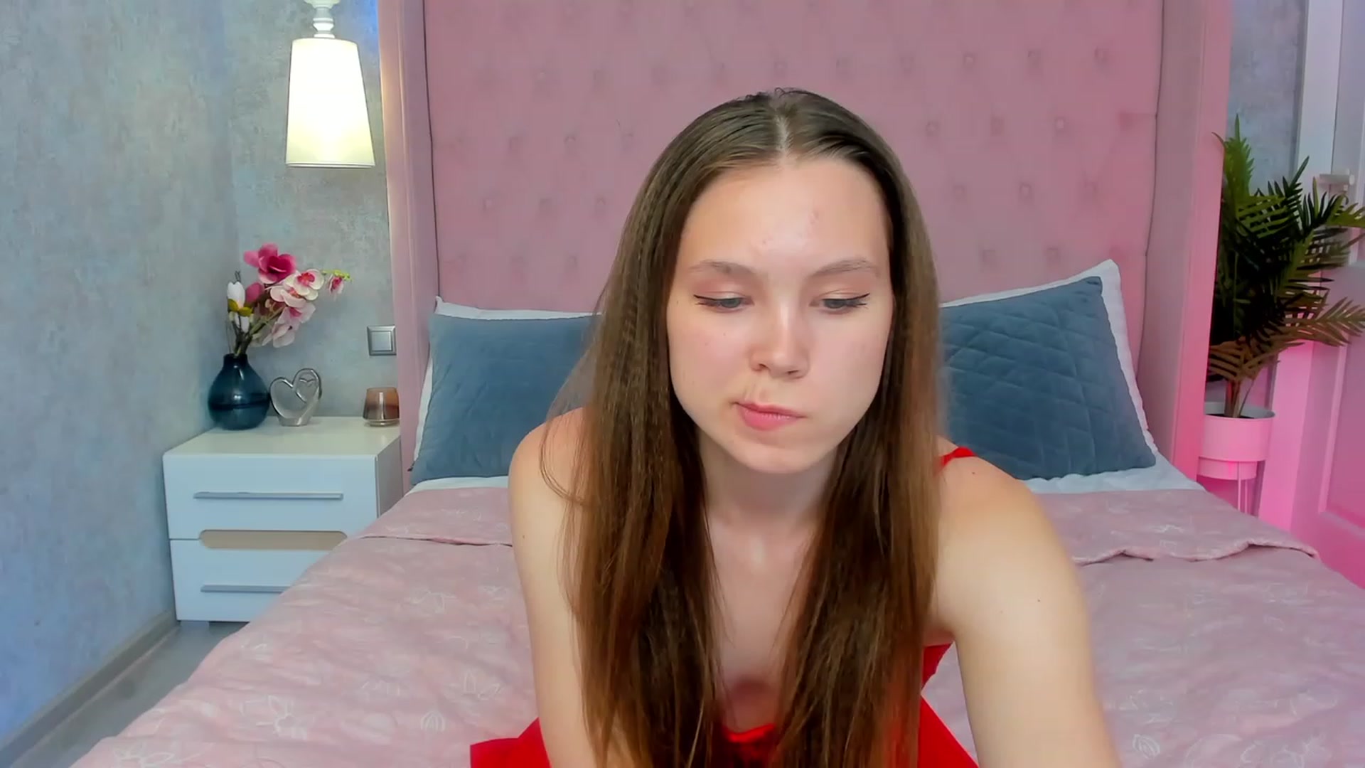 Gallery image thumbnail from AndriMoon's myfreecams stream on, 08/26/2023, 17:58 image 1 of 20