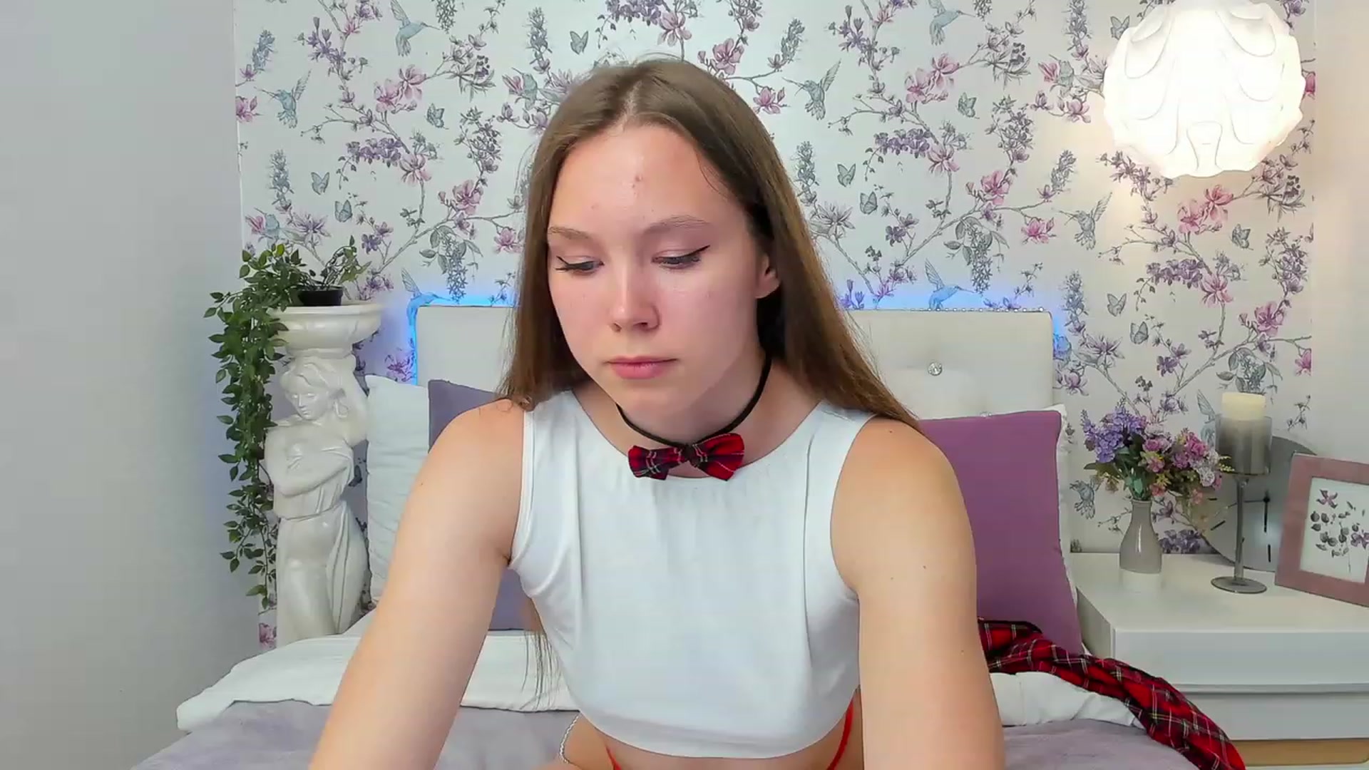 Gallery image thumbnail from AndriMoon's myfreecams stream on, 08/27/2023, 17:07 image 4 of 20