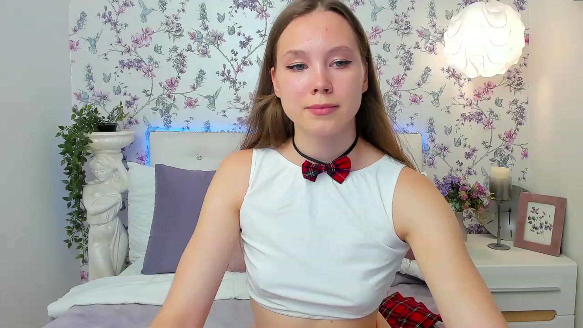 Gallery image thumbnail from AndriMoon's myfreecams stream on, 08/27/2023, 17:33 image 15 of 20