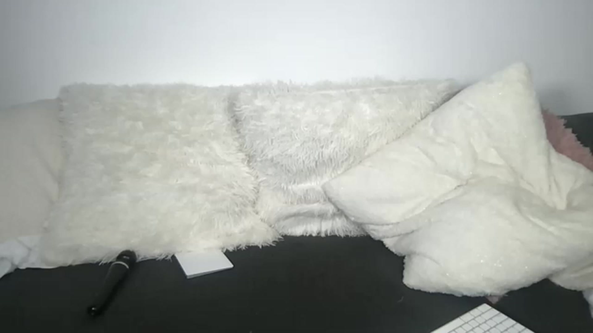 Gallery image thumbnail from Andromeda55's myfreecams stream on, 04/07/2023, 03:04 image 13 of 20
