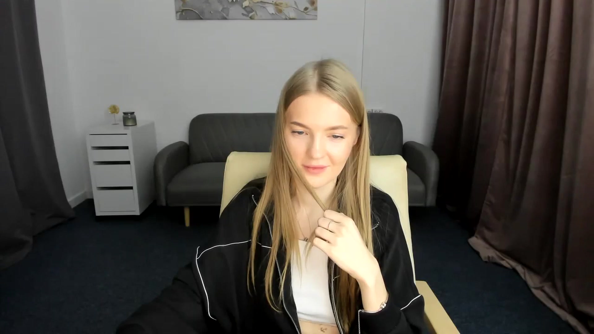 Gallery image thumbnail from AndySky's myfreecams stream on, 01/27/2025, 20:22 image 13 of 20