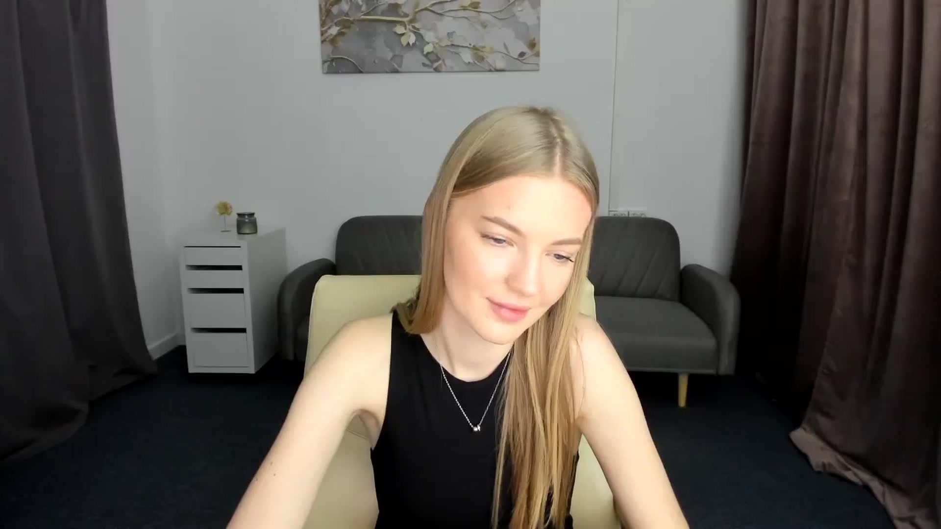 Gallery image thumbnail from AndySky's myfreecams stream on, 02/01/2025, 15:20 image 3 of 20