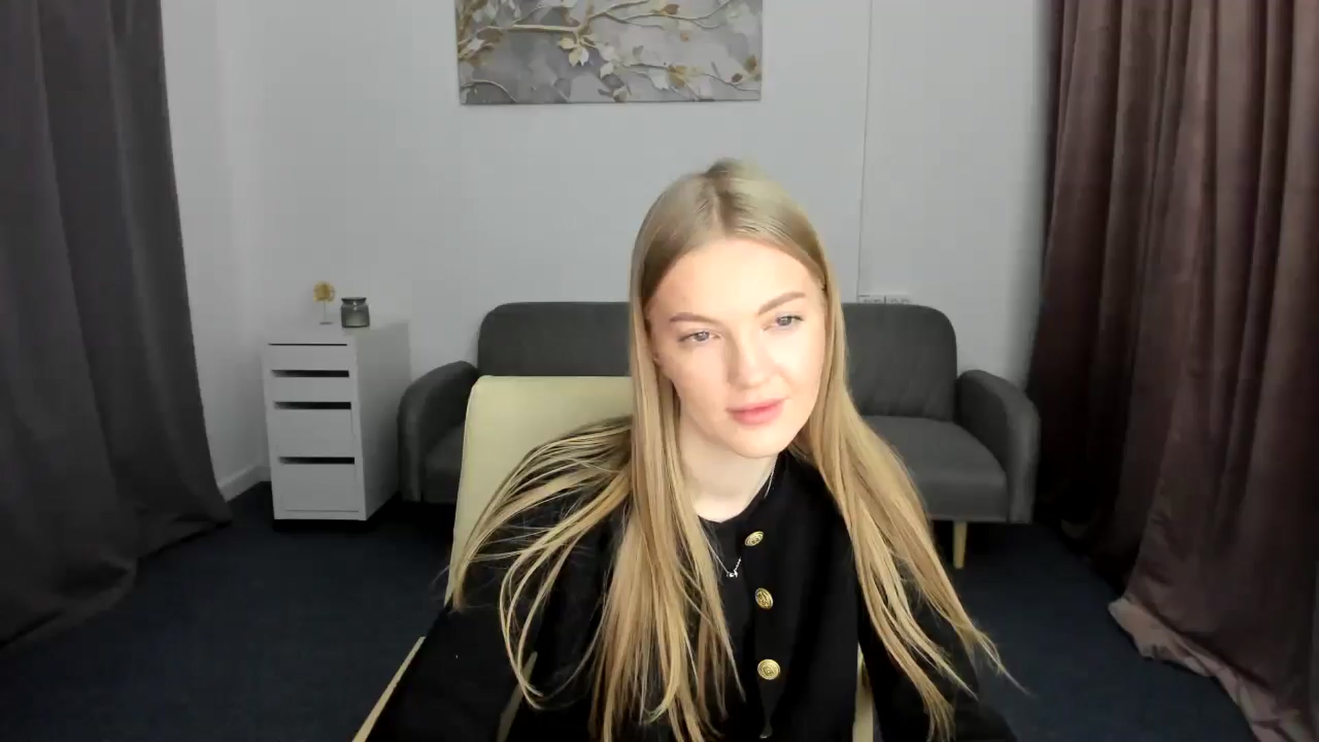 Gallery image thumbnail from AndySky's myfreecams stream on, 02/01/2025, 15:20 image 11 of 20