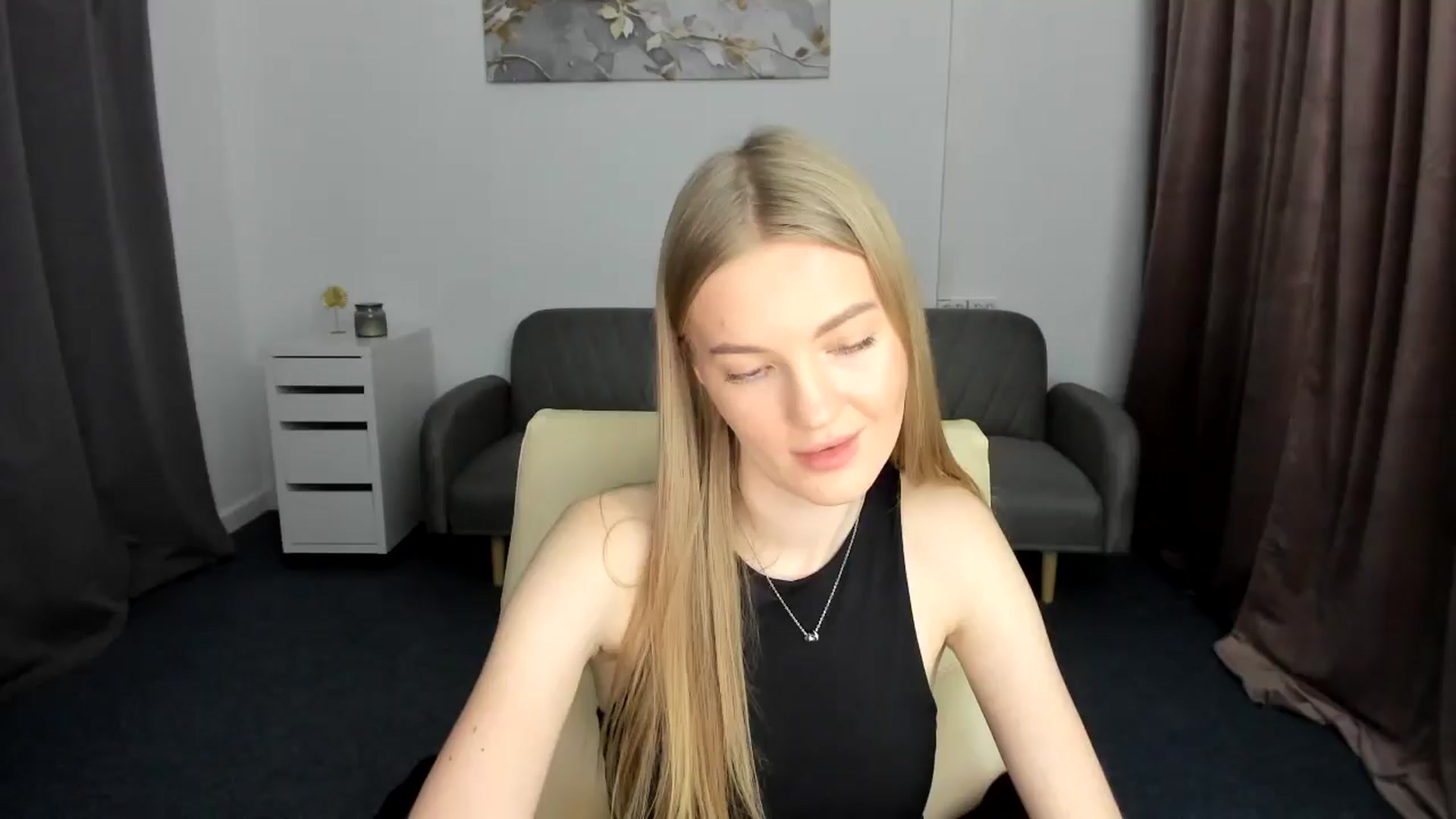 Gallery image thumbnail from AndySky's myfreecams stream on, 02/01/2025, 18:19 image 9 of 20