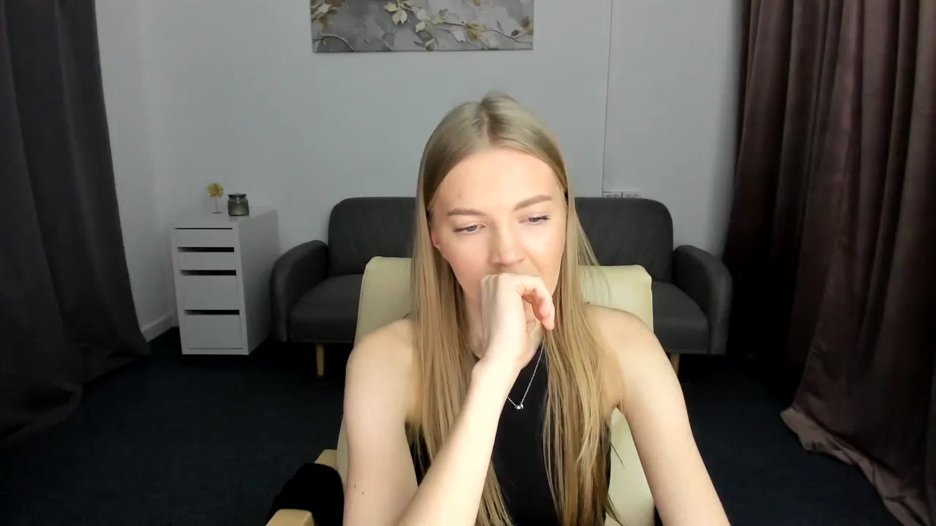Gallery image thumbnail from AndySky's myfreecams stream on, 02/01/2025, 18:40 image 20 of 20