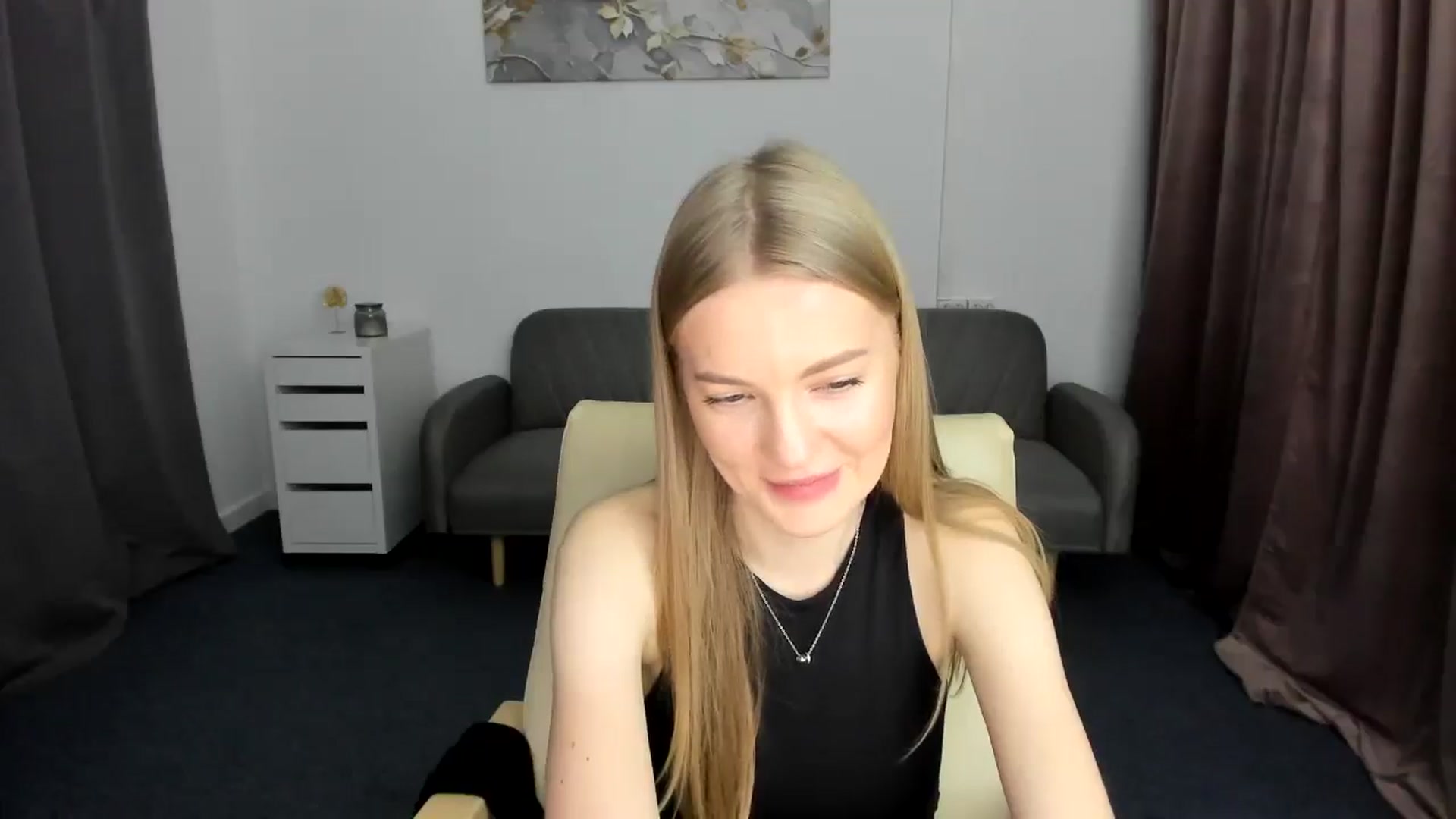Gallery image thumbnail from AndySky's myfreecams stream on, 02/01/2025, 18:40 image 15 of 20