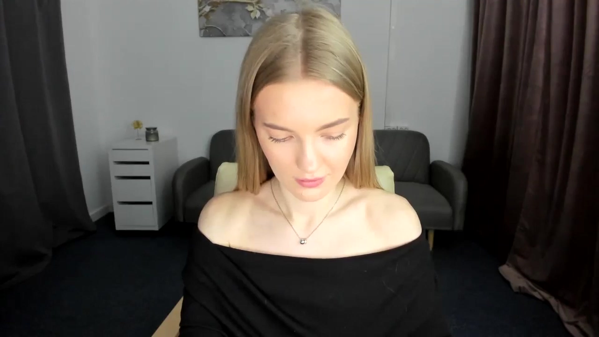 Gallery image thumbnail from AndySky's myfreecams stream on, 02/02/2025, 15:07 image 11 of 20