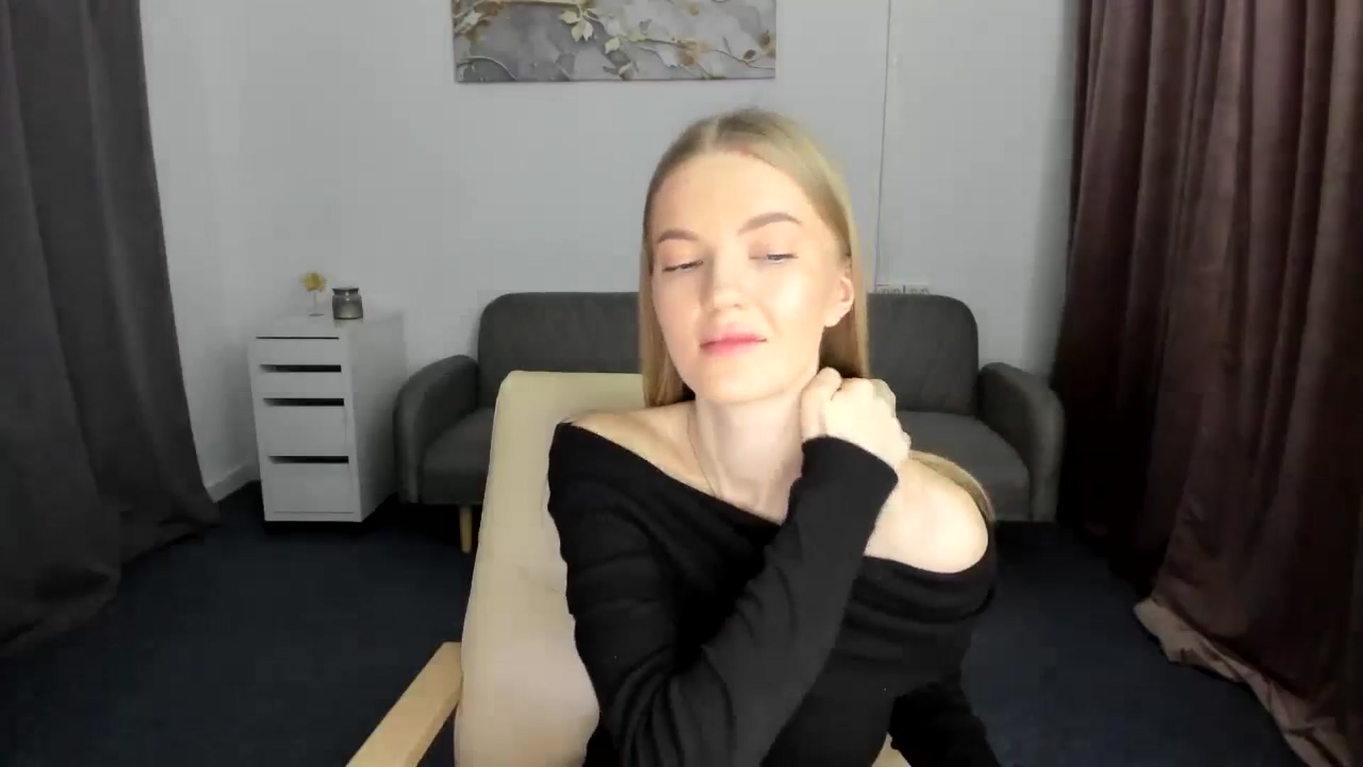 Gallery image thumbnail from AndySky's myfreecams stream on, 02/02/2025, 15:07 image 18 of 20