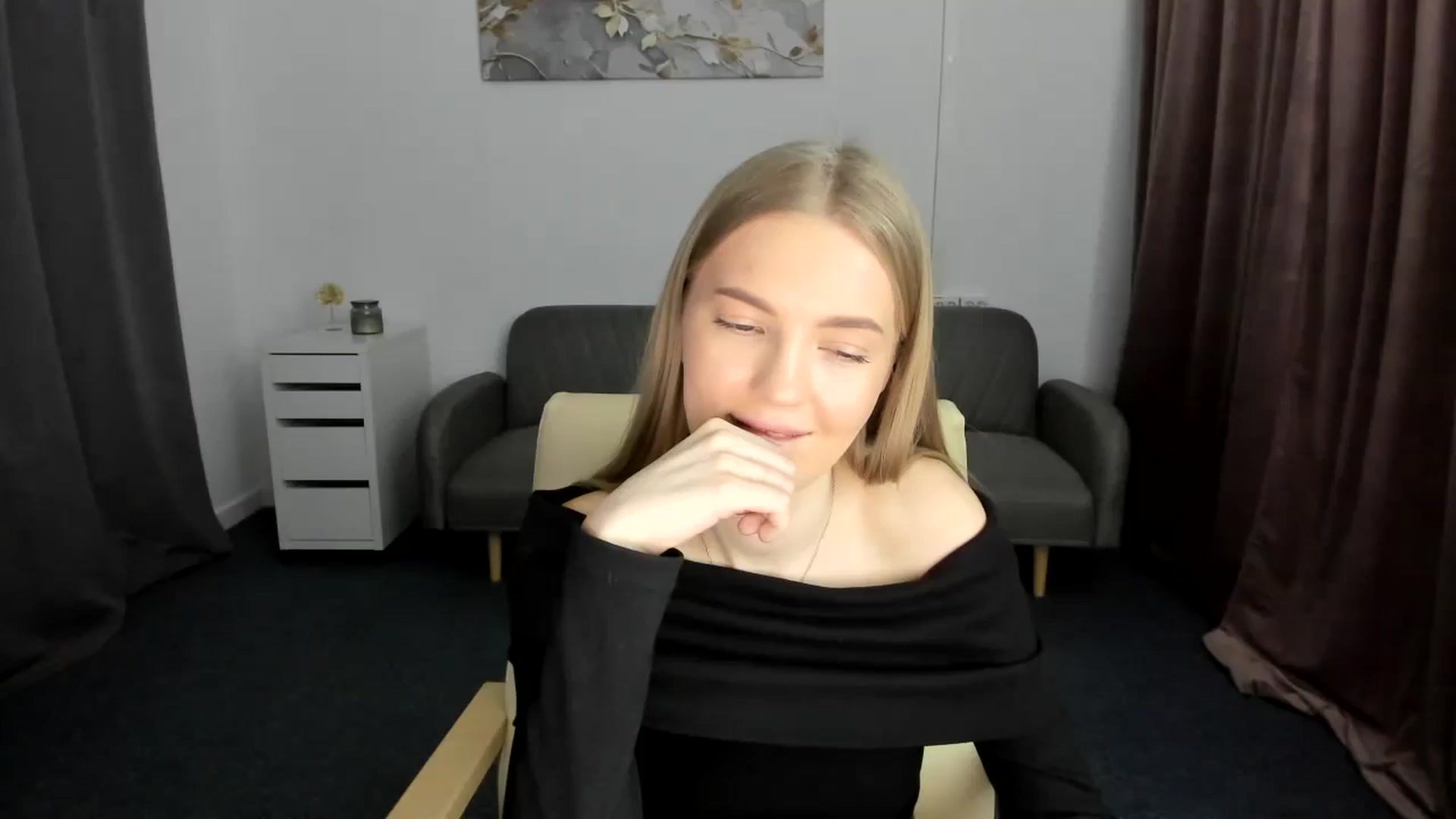 Gallery image thumbnail from AndySky's myfreecams stream on, 02/02/2025, 15:52 image 20 of 20