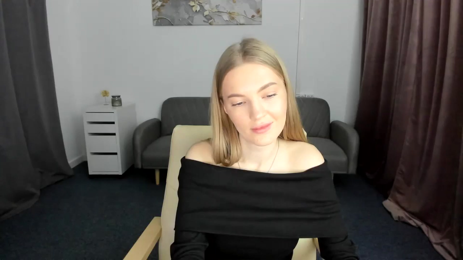 Gallery image thumbnail from AndySky's myfreecams stream on, 02/02/2025, 15:52 image 10 of 20