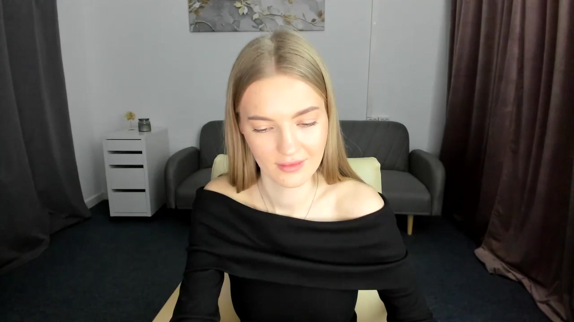 Gallery image thumbnail from AndySky's myfreecams stream on, 02/02/2025, 15:52 image 16 of 20
