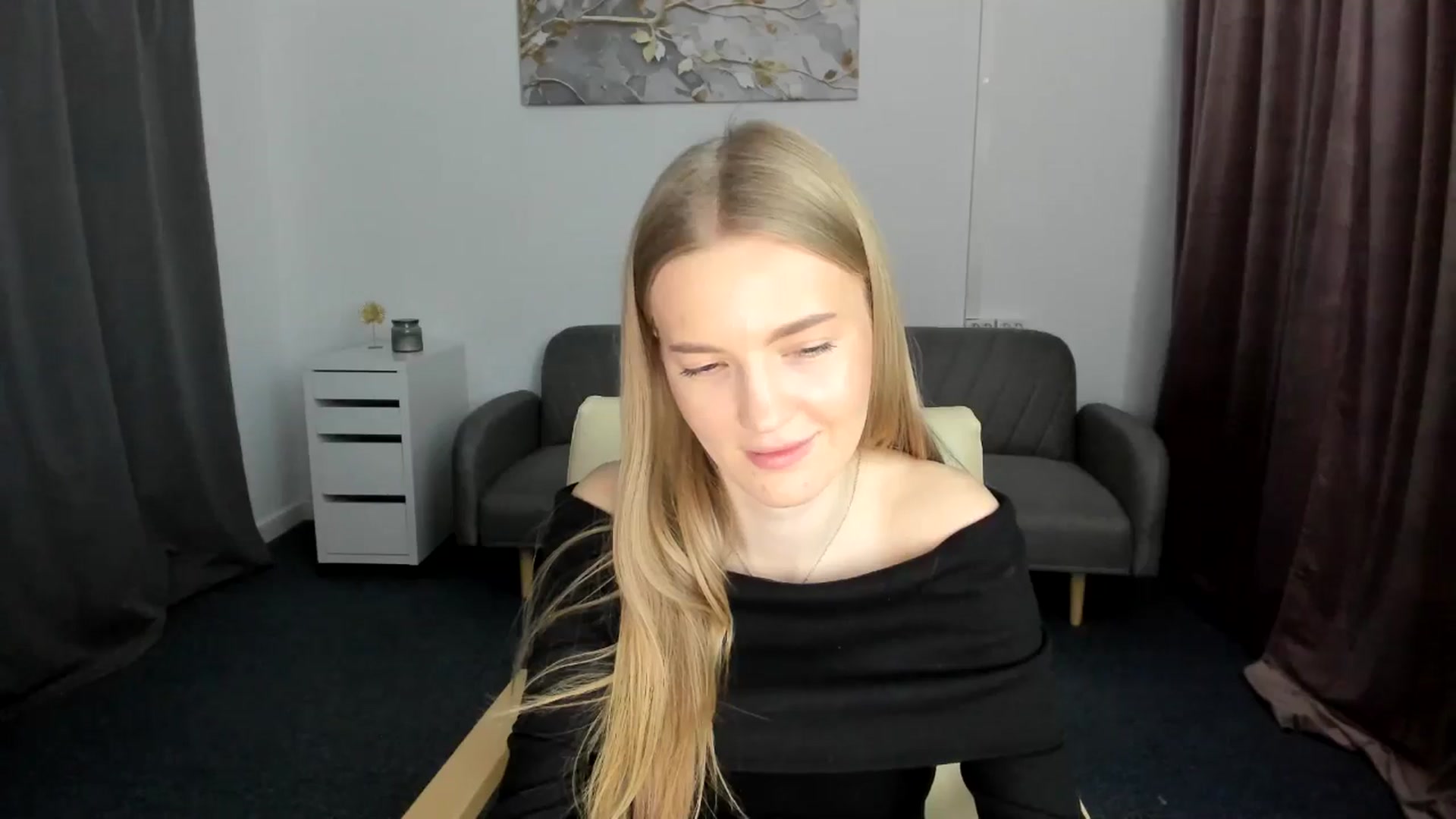 Gallery image thumbnail from AndySky's myfreecams stream on, 02/02/2025, 20:56 image 8 of 20