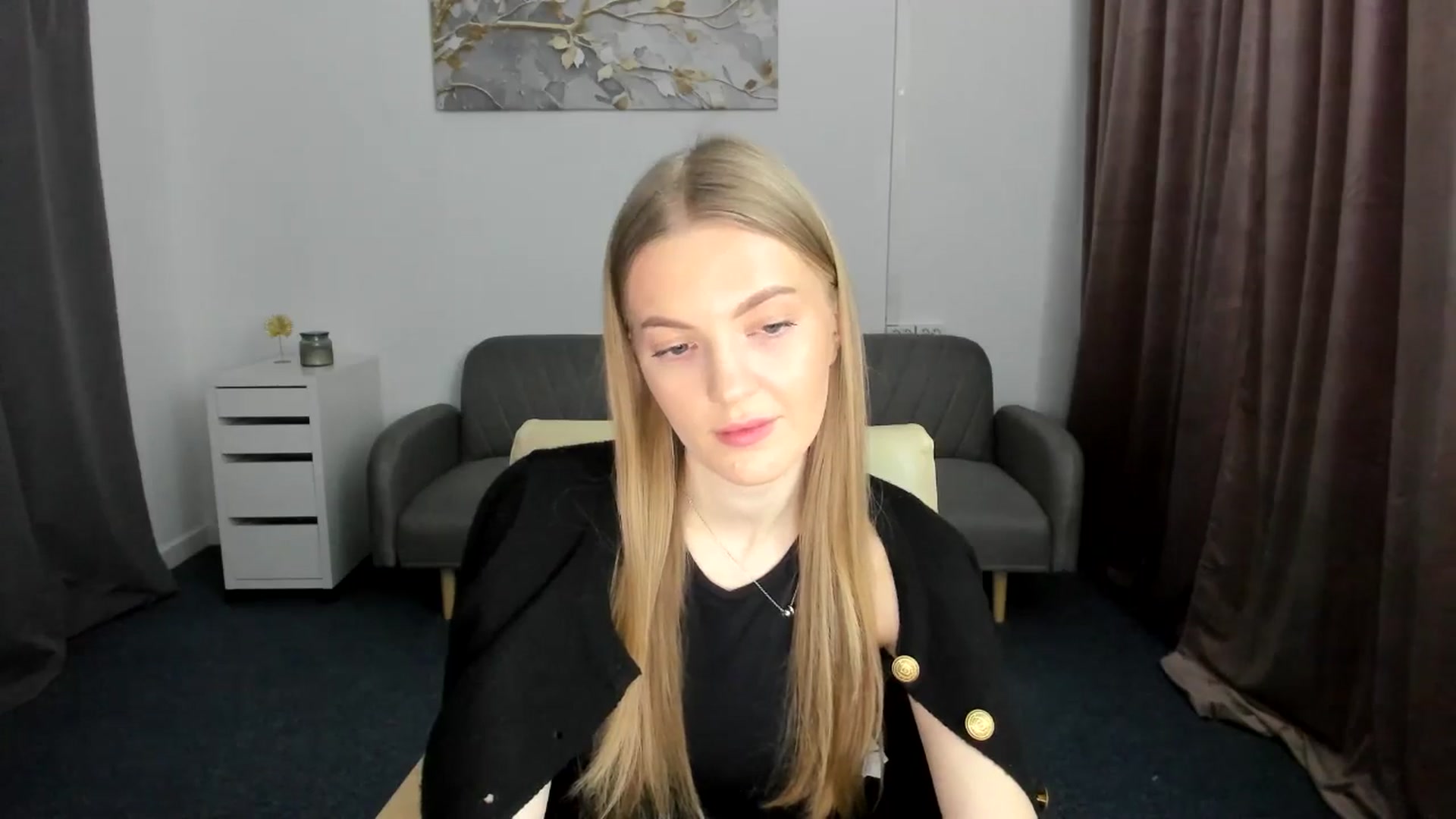 Gallery image thumbnail from AndySky's myfreecams stream on, 02/03/2025, 20:44 image 3 of 20