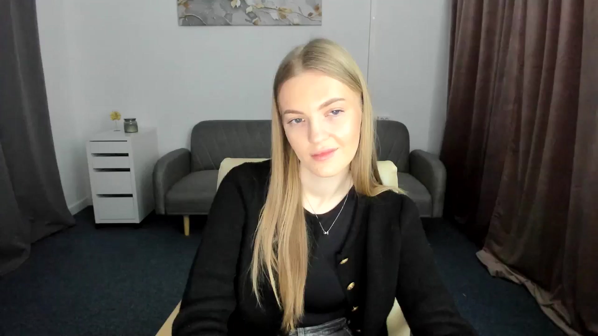 Gallery image thumbnail from AndySky's myfreecams stream on, 02/03/2025, 20:44 image 16 of 20