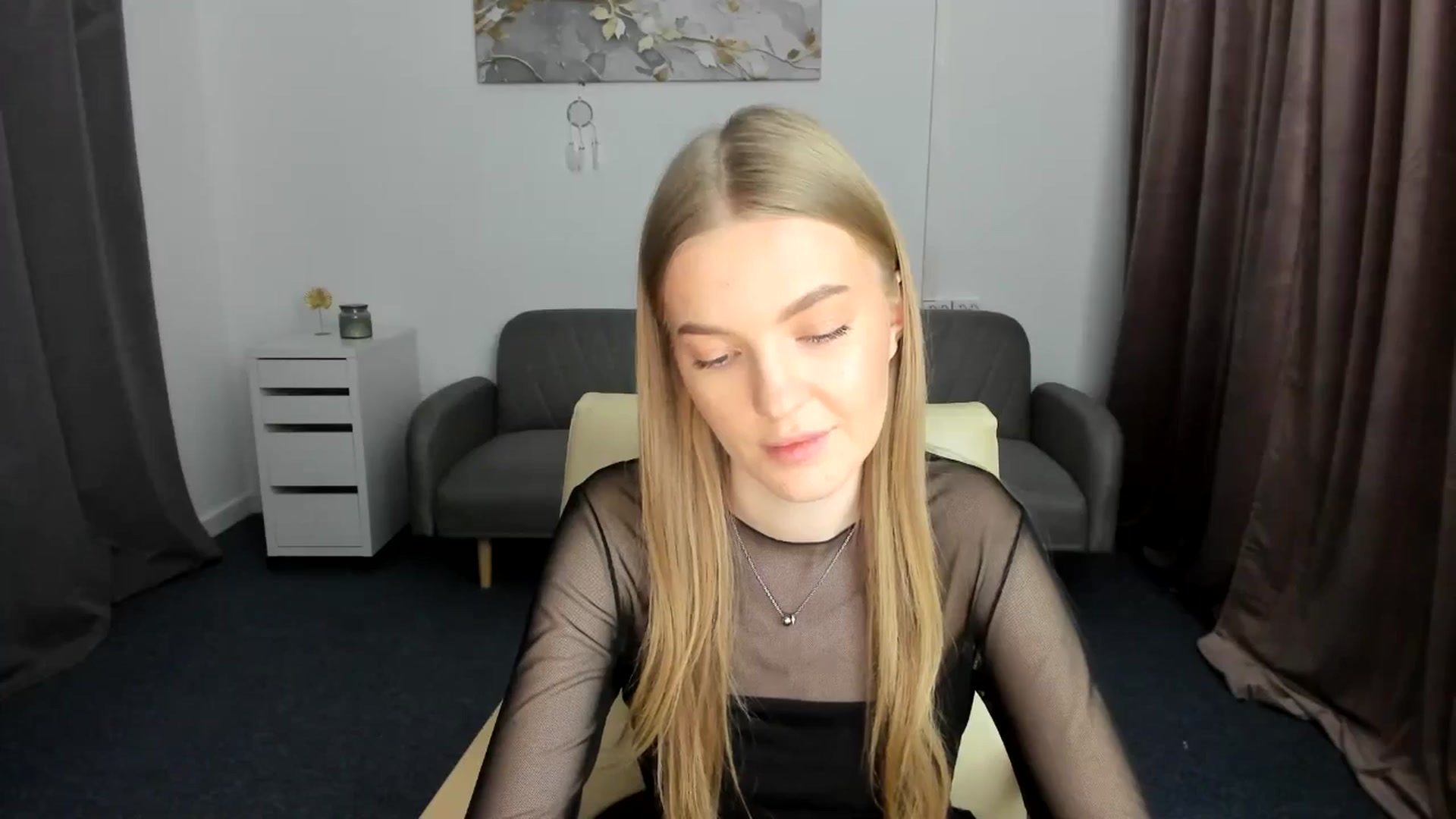 Gallery image thumbnail from AndySky's myfreecams stream on, 02/06/2025, 15:32 image 17 of 20