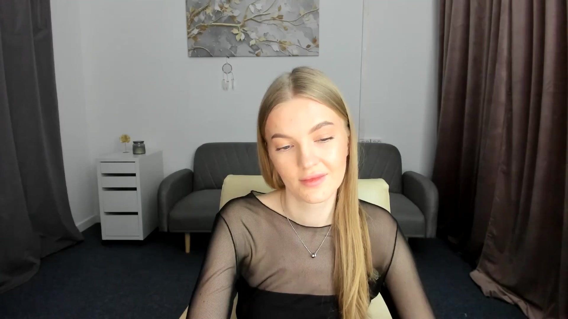 Gallery image thumbnail from AndySky's myfreecams stream on, 02/06/2025, 15:32 image 12 of 20
