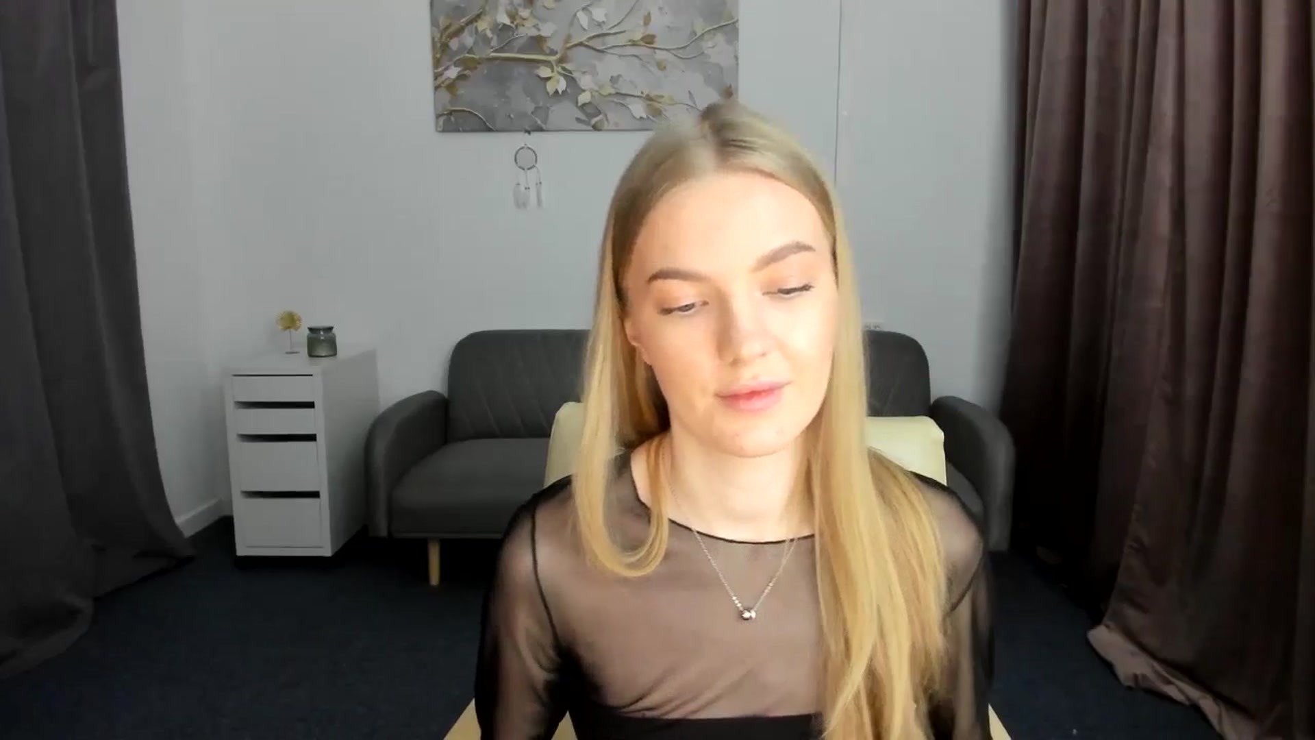 Gallery image thumbnail from AndySky's myfreecams stream on, 02/06/2025, 15:32 image 5 of 20
